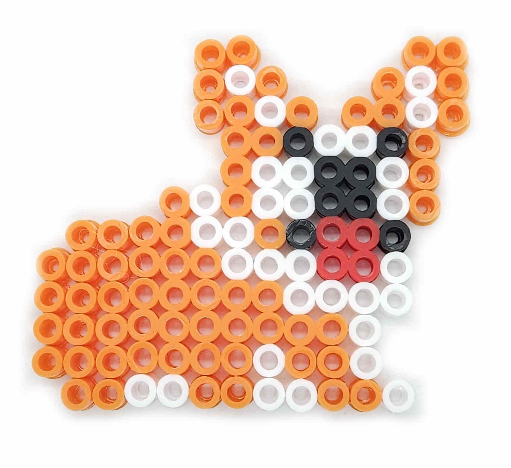 1000 Maxi XL 10mm Bügelperlen Set Bauernhof, 1 Maxi Stiftplatte, 1000 Bunte Bügelperlen, 10 Papiervorlagen, 3x Bügelpapier Kreativer Bastelspaß für Kinder ab 3 Jahren. - Image 2
