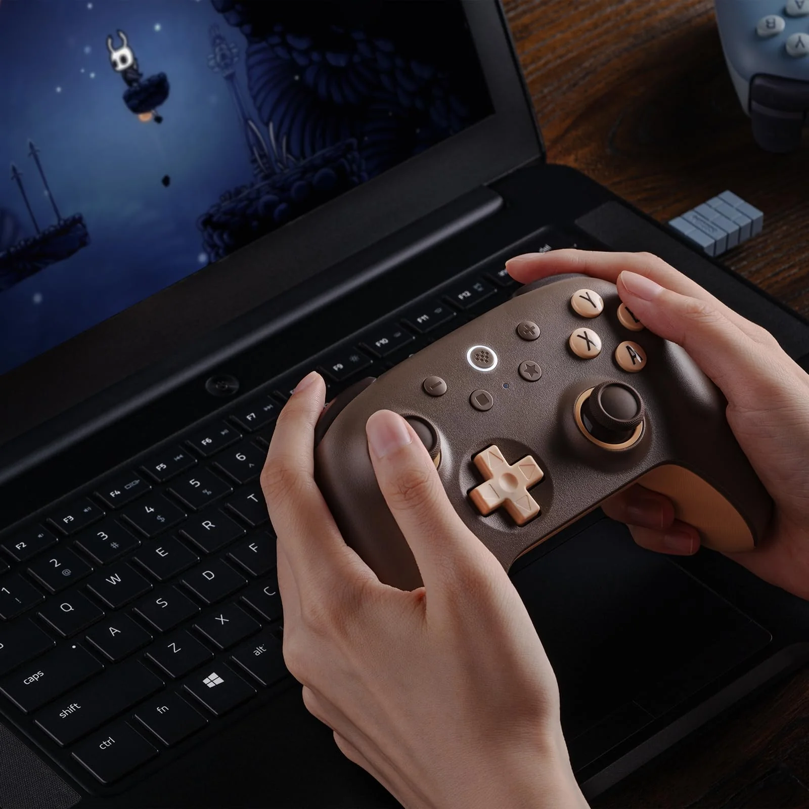 8bitdo Ultimate 2C Wireless Controller für Windows-PC und Android, mit 1000 Hz Abfragerate, Hall-Effekt-Joysticks und Hall-Triggern und Neu Belegbaren L4/R4-Stoßfängern, Turbofunktion (Brownie) - Image 4