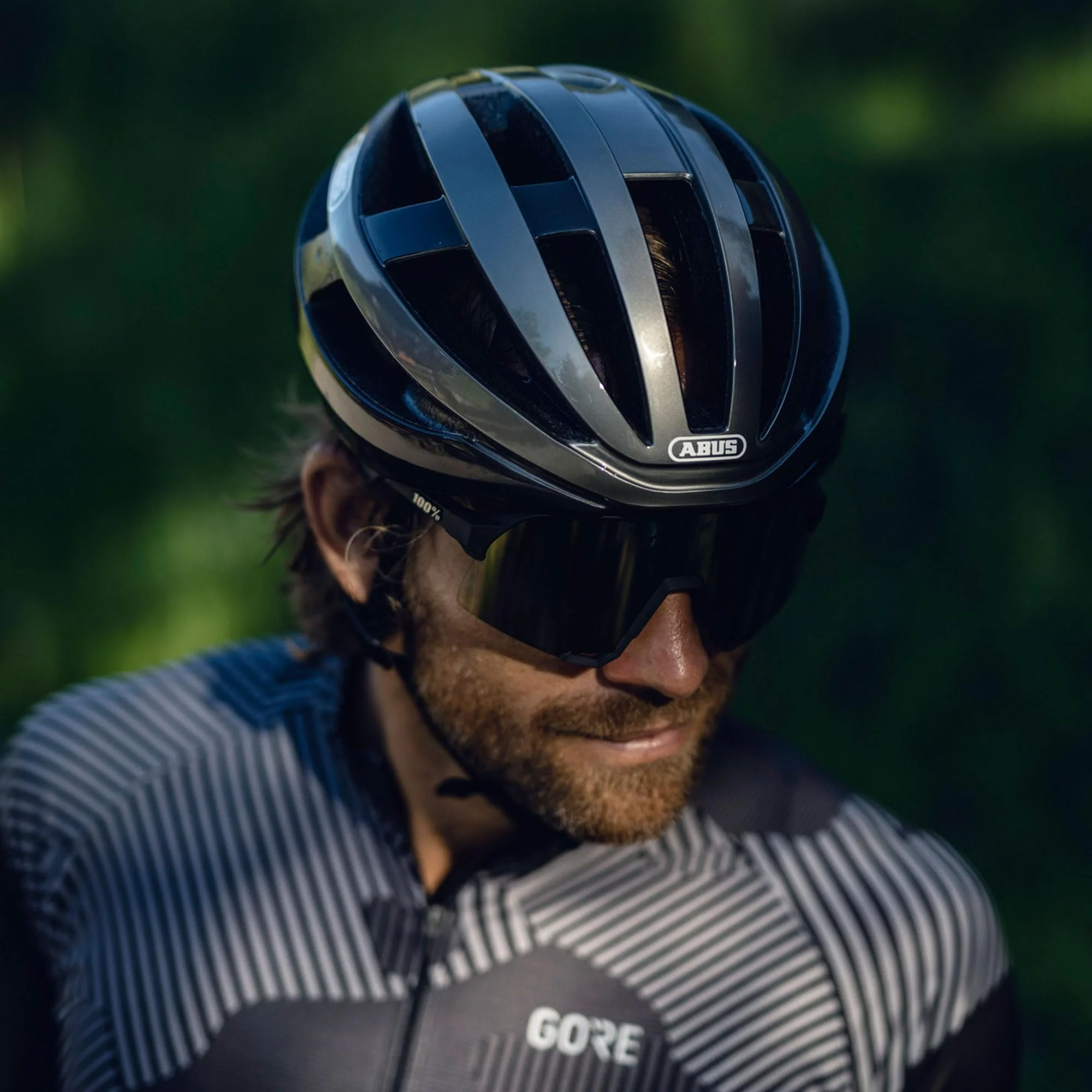 ABUS Rennradhelm Viantor - Sportlicher Fahrradhelm für Einsteiger - für Damen und Herren - Schwarz Matt, Größe S - Image 3