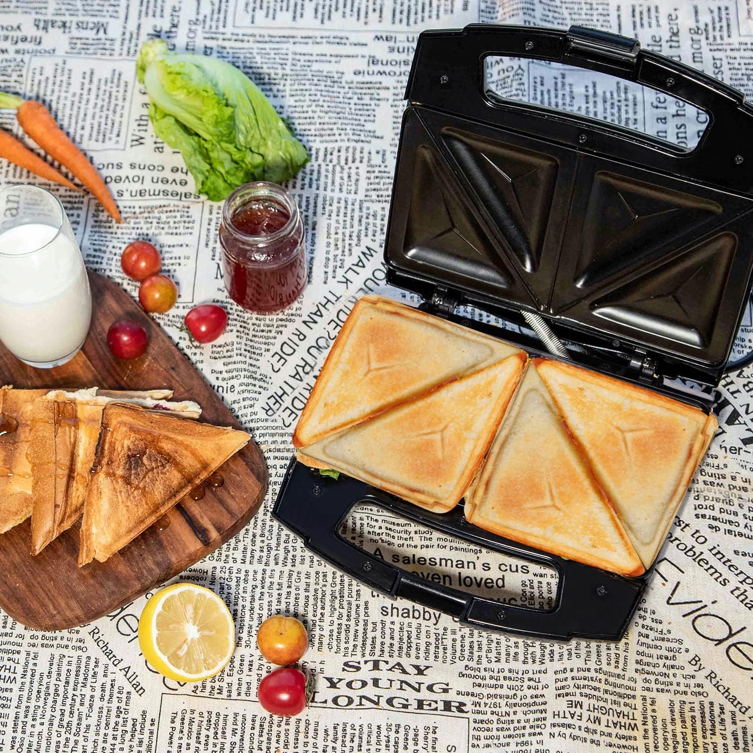 Aigostar Sandwichmaker für Dreieckige Sandwichtoasts, 800 W mit Antihaftbeschichtung, Doppelseitiges Backen bei Konstanter Temperatur, Vertikale Lagerung, Rutschfeste Füße, BPA-frei - Image 5