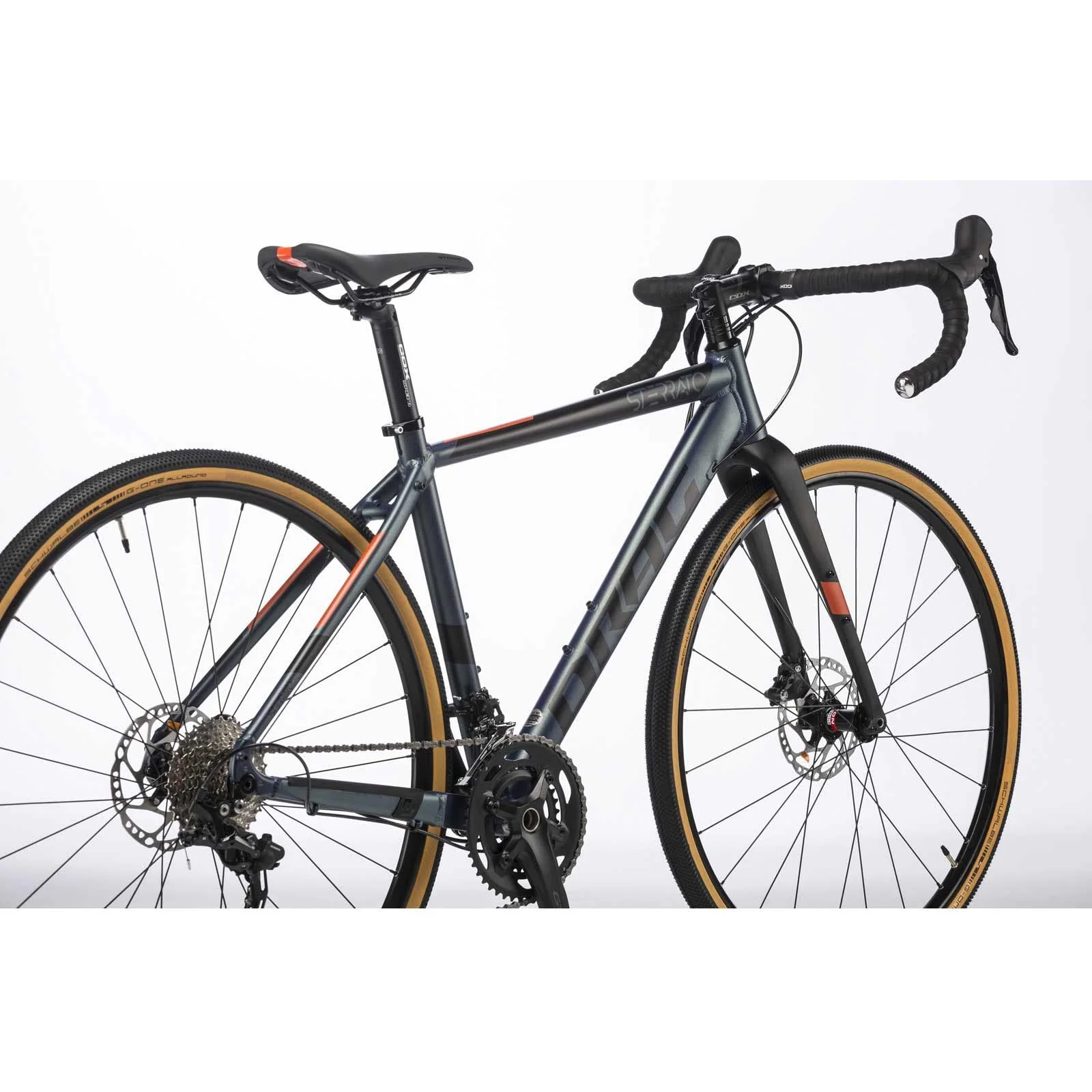 Airtracks Herren Gravel Bike 28 Zoll Gravel Fahrrad Sterrato 7.0 Shimano 2 x 10 Gang GRX-400 - UD Carbon Gabel - Rahmenhöhen 52cm und 55cm - Modell 2023 (55cm (Körpergröße 175-188cm)) - Image 3