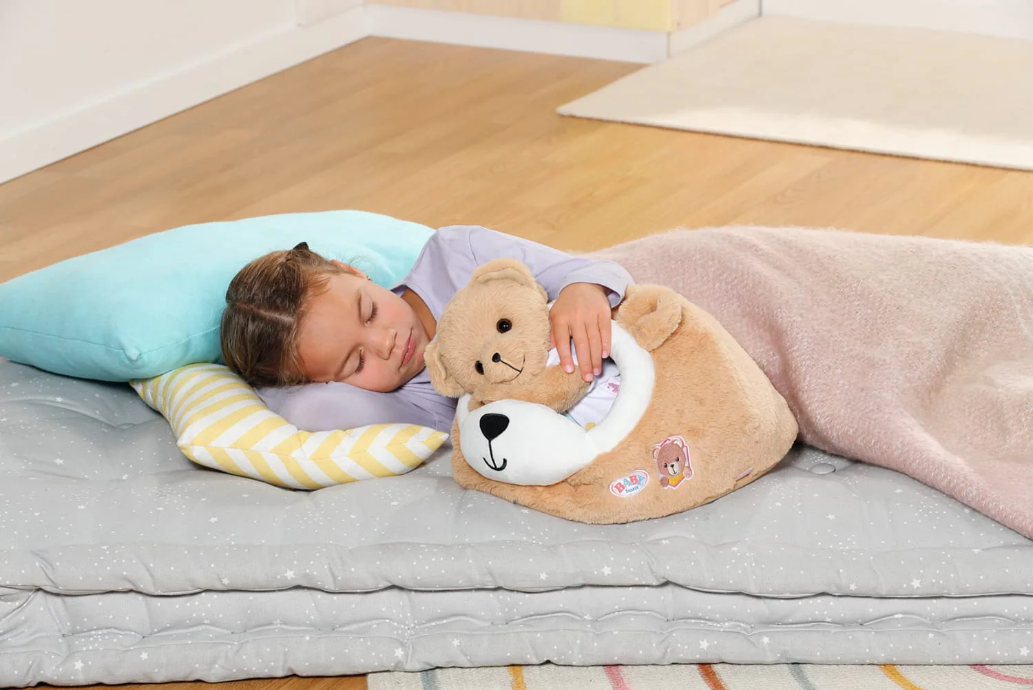 BABY born Bärenhöhle, Kuschelhöhle für Teddybären aus weichem Plüsch in Teddyform mit Ohren, 836927 Zapf Creation, Beige - Image 4