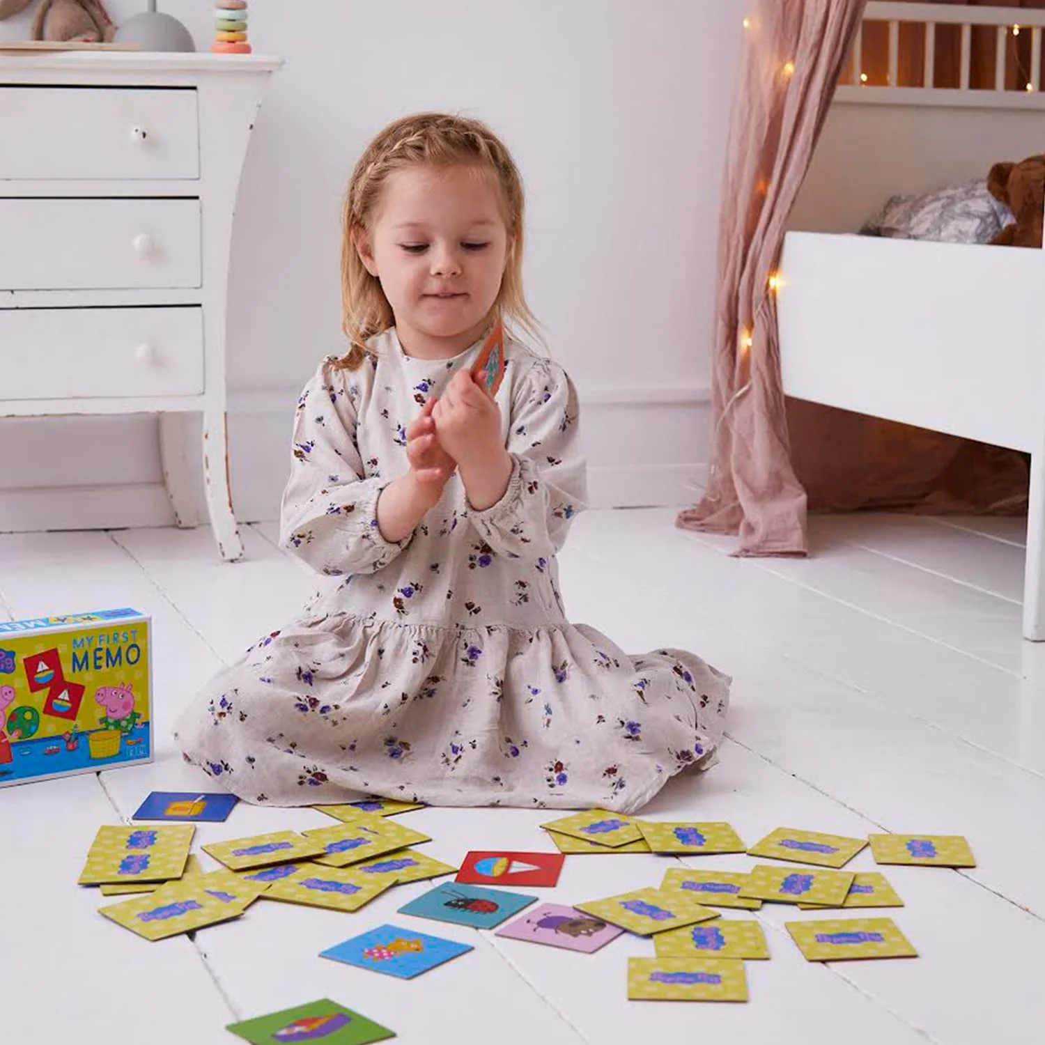 Barbo Toys - Peppa Wutz - Mein Erstes Memory - Für Kinder ab 3 Jahren – Memory Spiel - 32 Karten illustriert mit Peppa Pig Motiven – Lernspiele ab 3 Jahre - Offizielles Peppa Wutz Spielzeug - Image 4
