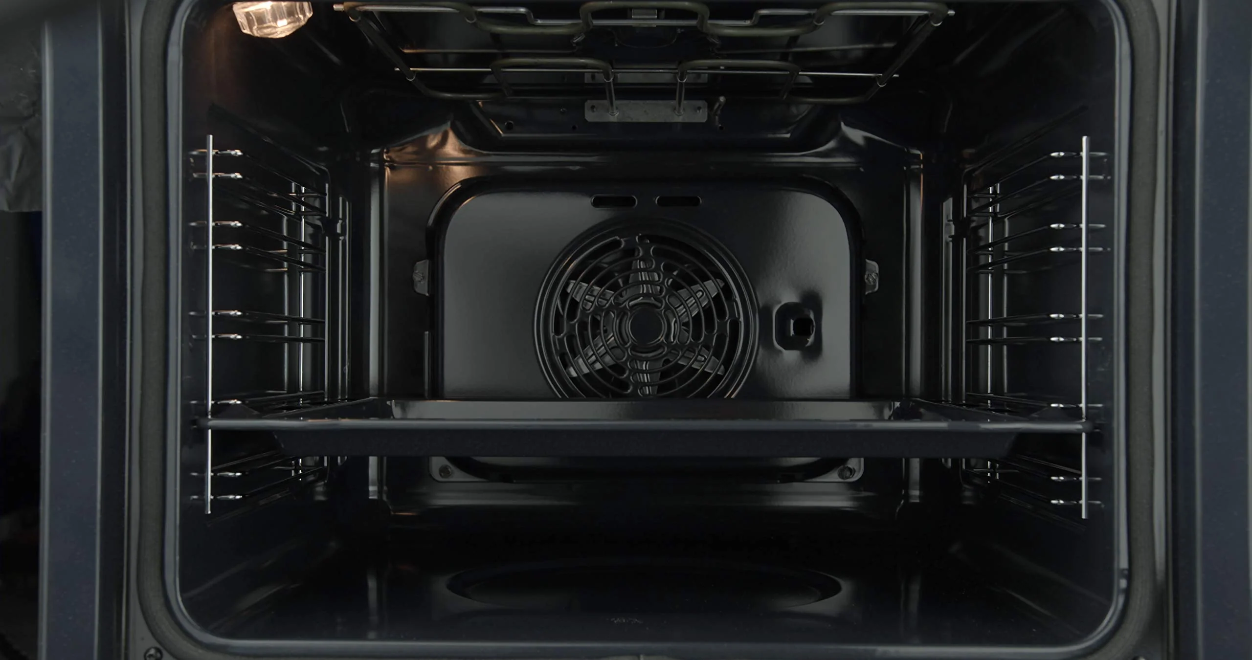 Bauknecht BAR2S K8 V2 IN Dampf-Backofen inklusive 2-fach Backauszug/A+/71 L Maxi-Garraum/Heißluft/Gentle Steam mit Feuchtigkeitszugabe/Einfaches Reinigen mit SmartClean-Innenraum, Edelstahl - Image 3