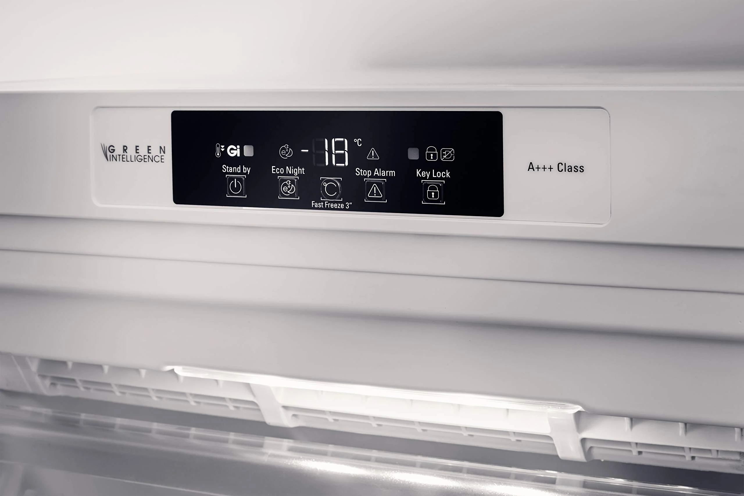 Bauknecht GKN 2173 A3+ Gefrierschrank Gefrieren: 310 L / No Frost / Supergefrierfunktion / EasyOpen Ventil / LED-Innenbeleuchtung / Elektronische Steuerung mit innenliegendem Bedienfeld,Weiß - Image 11