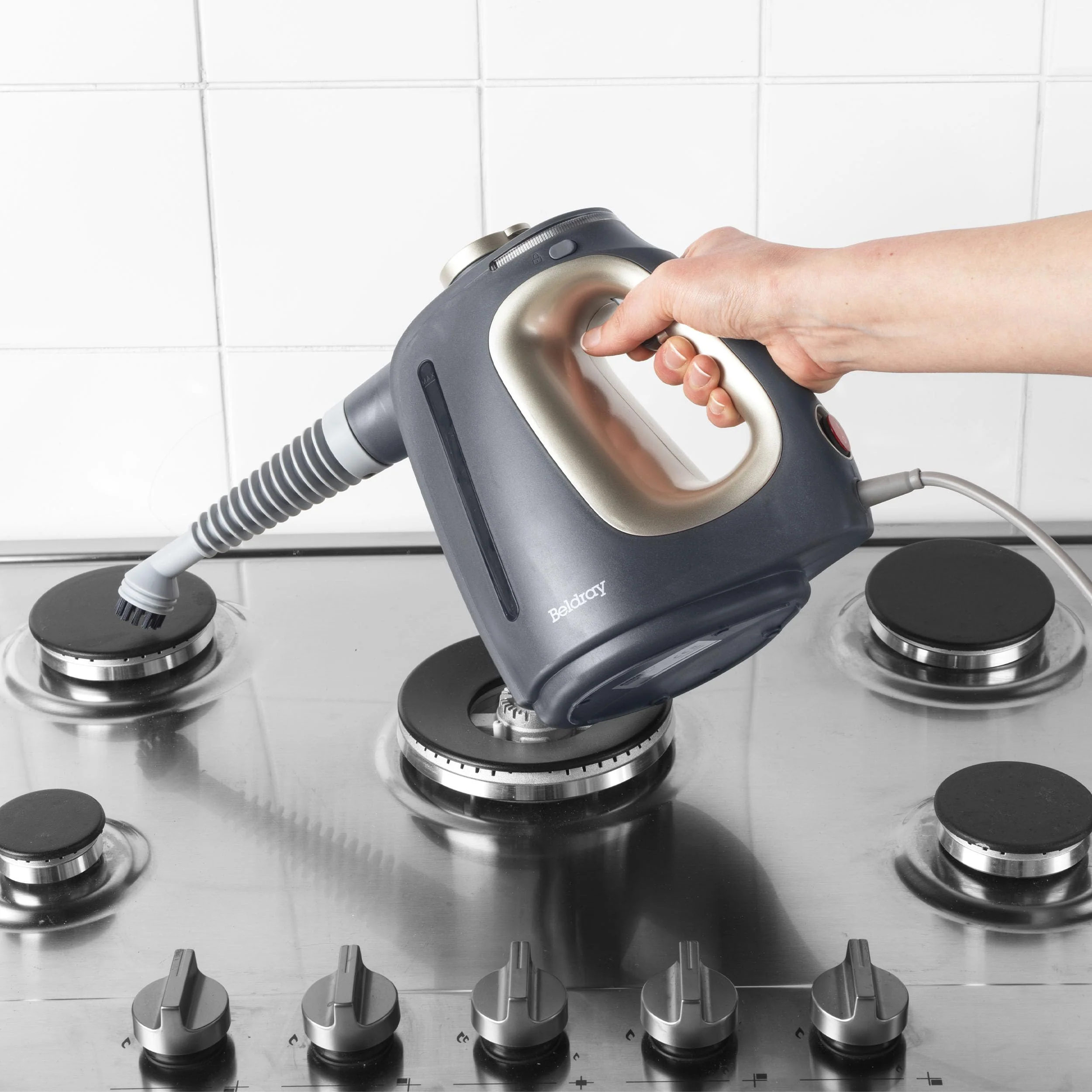 Beldray 15-in-1 Dampfreiniger – Multifunktionaler Handdampfer, chemiefreie Reinigung, einsatzbereit in 20 Sekunden. Mit Reinigungsbürsten, Bodenmopp-Pads & Düsen, 550ml Wassertank, 1350W - Image 8