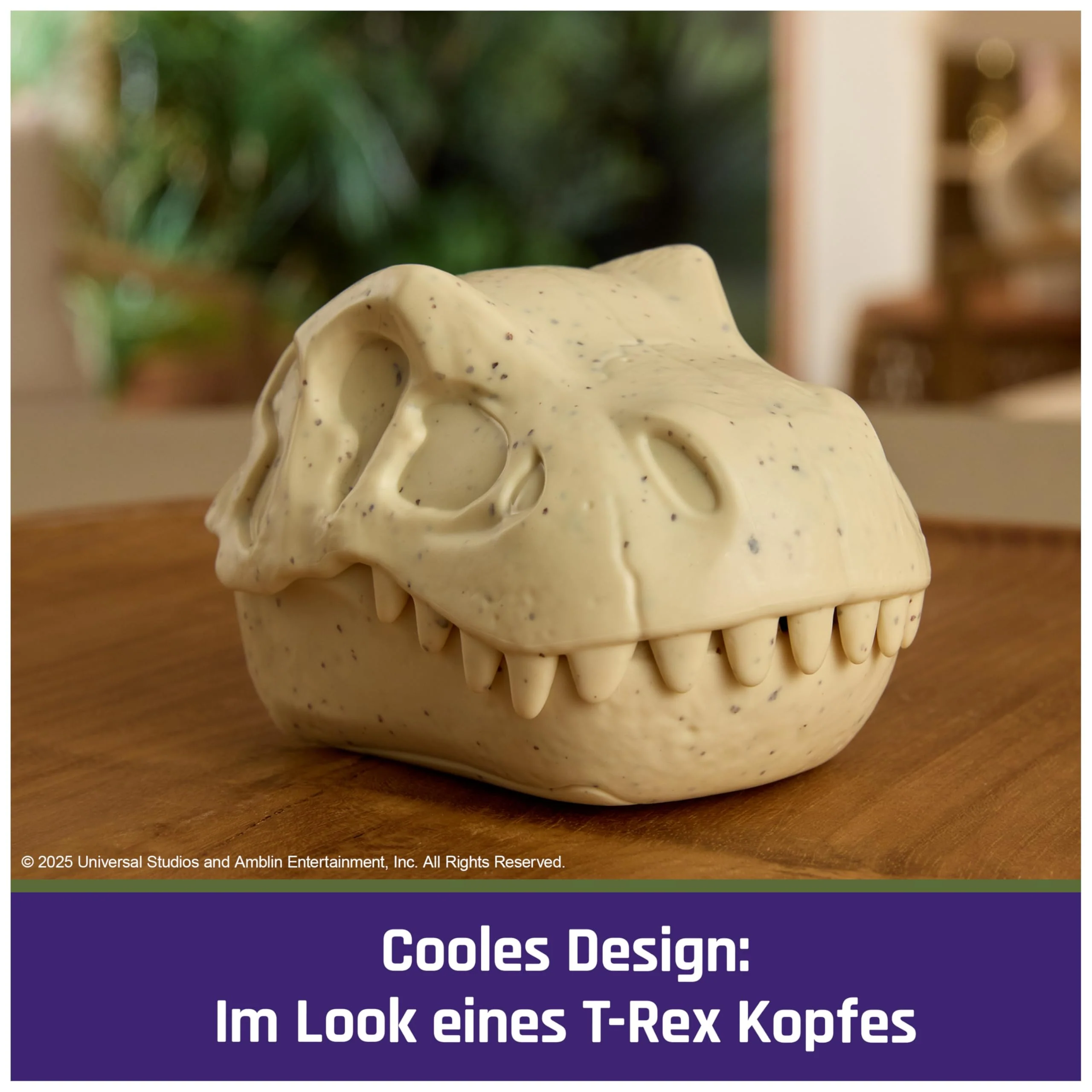 Bitzee Jurassic World - interaktives Spielzeug im Design eines T-Rex Schädels, mit 25 virtuellen Dinosauriern, die auf Bewegung reagieren und Battle Modus, Sammlerstück, für Kinder ab 5 Jahren - Image 3