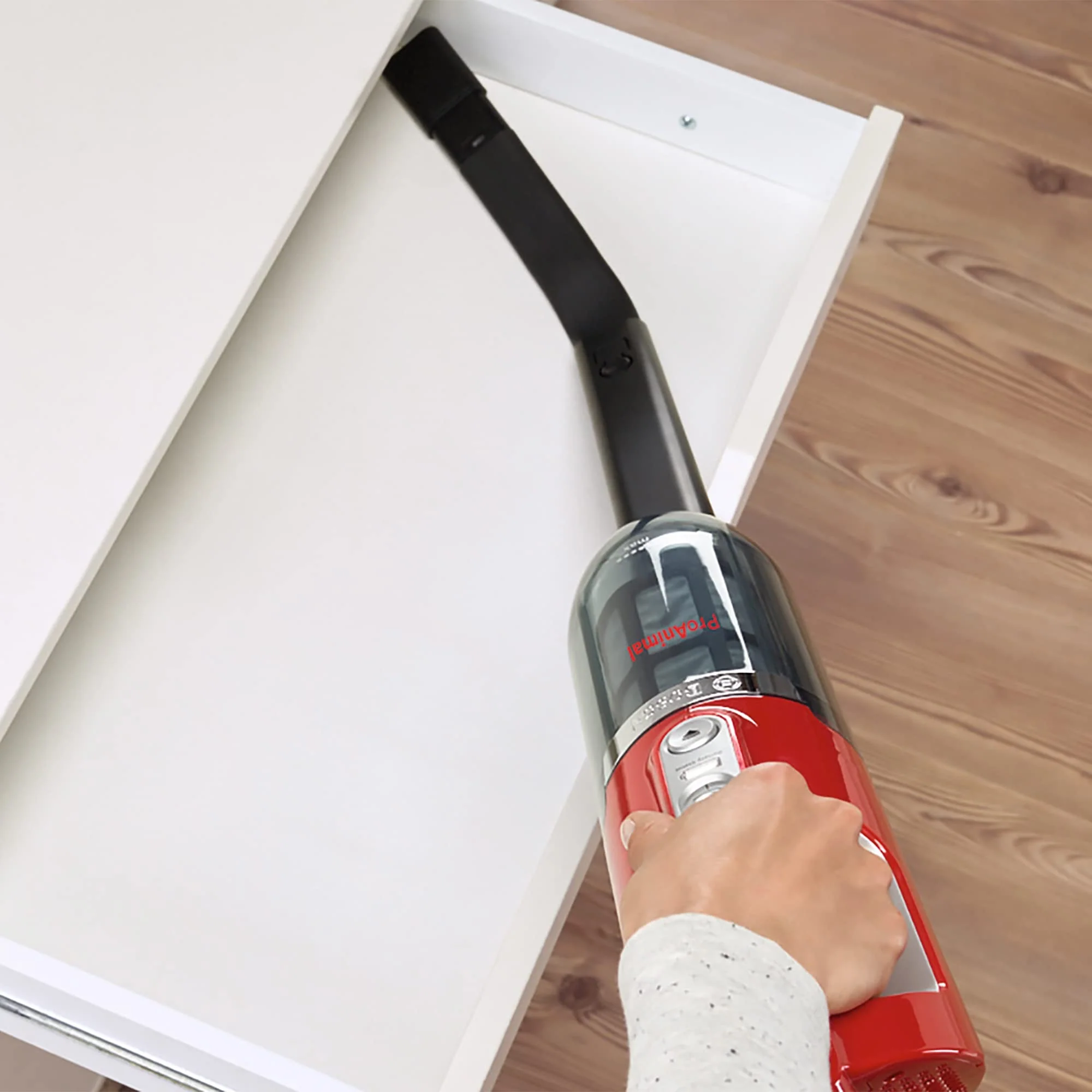 BOSCH BBH3ZOO28 Flexxo Zoo'o 2in1 Akku- und Multifunktions-Besensauger - 2 Geschwindigkeiten - 28 V - 55 Min. Laufzeit - Rot