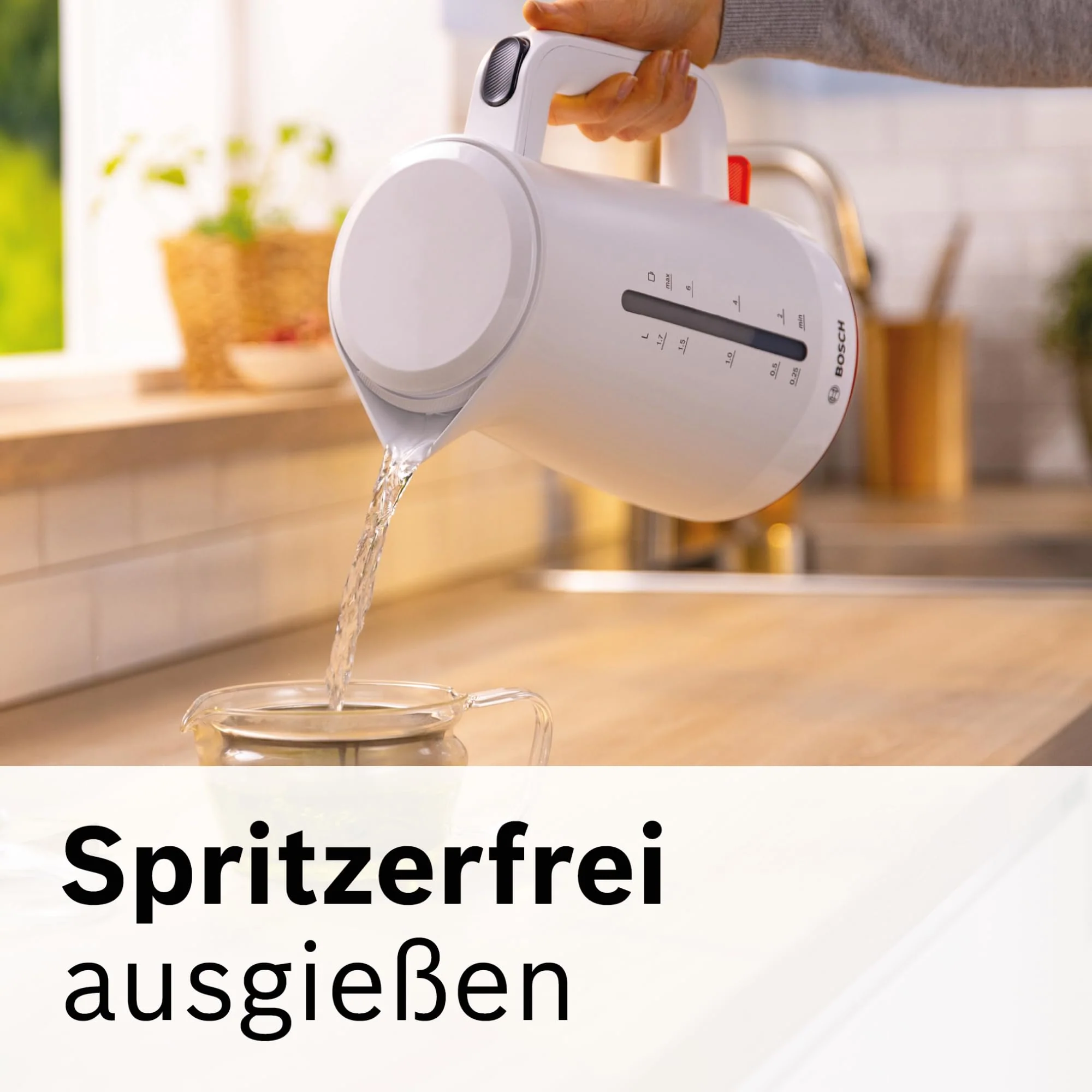 Bosch kabelloser Wasserkocher MyMoment TWK3M121, Abschaltautomatik, Überhitzungsschutz, Tassenanzeige, beidseitige Wasserstandsanzeige, entnehmbarer Kalkfilter, 1,7 L, 2400 W, Weiß matt - Image 7