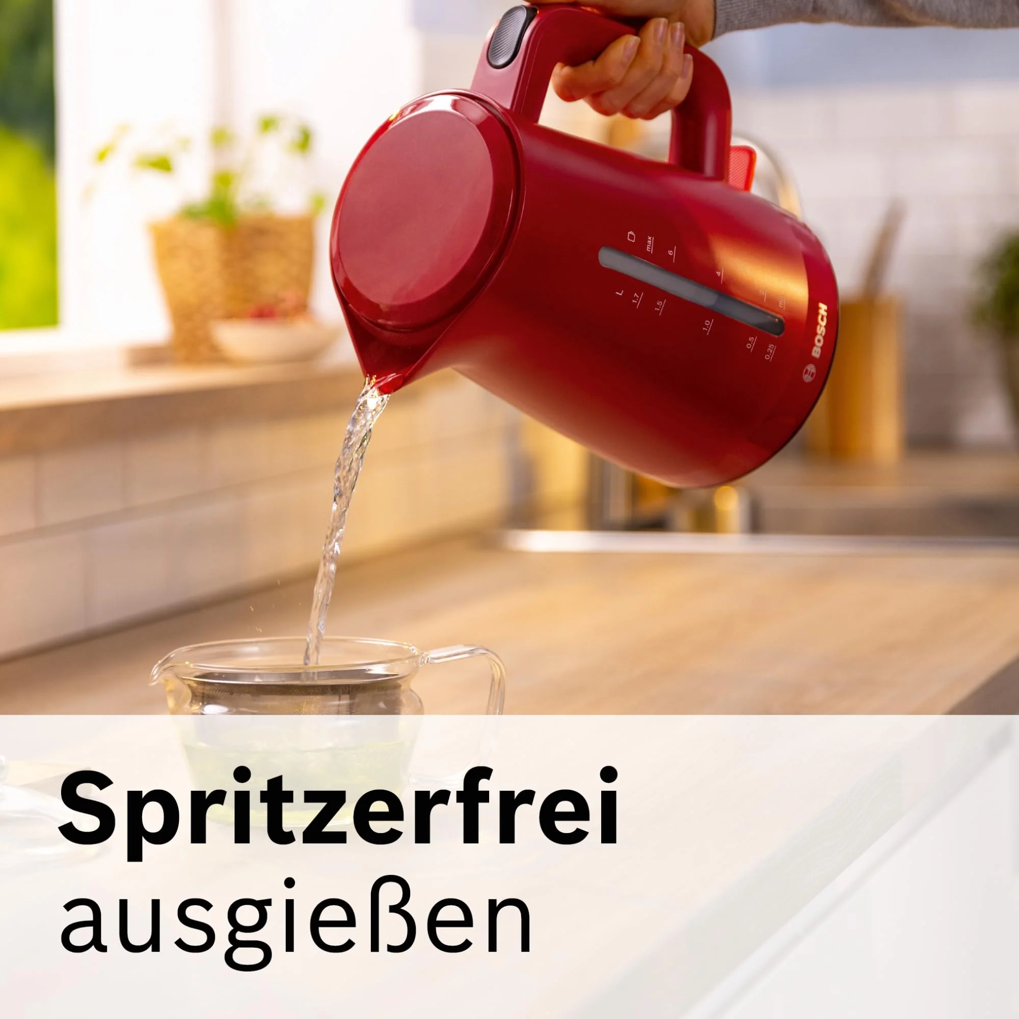 Bosch kabelloser Wasserkocher MyMoment TWK3M124, Abschaltautomatik, Überhitzungsschutz, Tassenanzeige, beidseitige Wasserstandsanzeige, entnehmbarer Kalkfilter, 1,7 L, 2400 W, Rot matt - Image 7