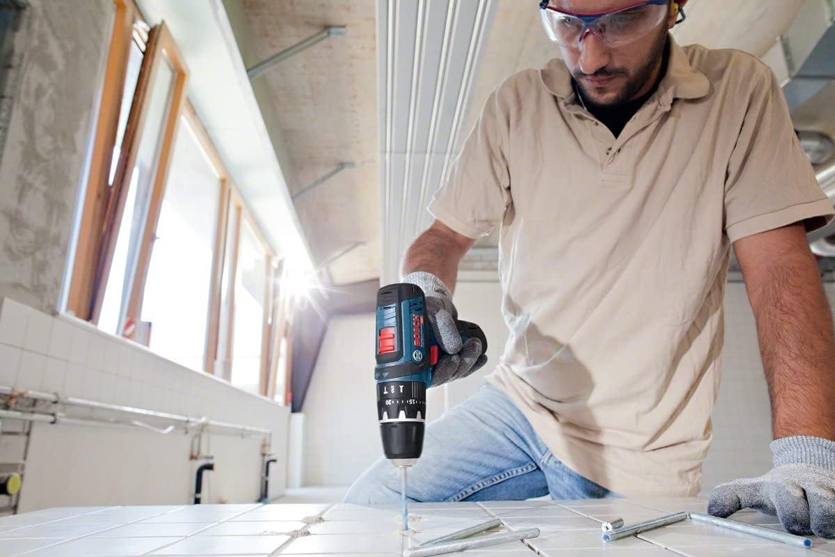 Bosch Professional 12V System Akku Schlagbohrschrauber GSB 12V-15 (Bohr-Ø Holz max: 19 mm, inkl. 2x 2.0Ah Akku + Ladegerät, 2x Bohrer-Set, 1x Bit-Set, Werkzeugtasche) - Amazon Exclusive Set Set - Image 7