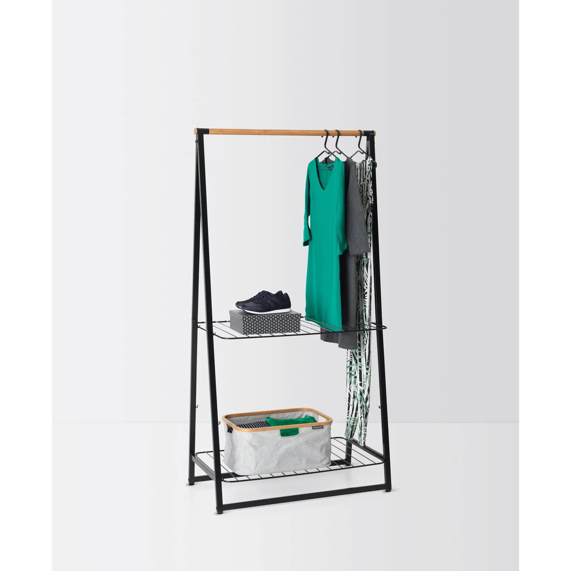 Brabantia - Kleiderständer Linn - Zwei höhenverstellbaren Regalen - Wäscheständer - Kleiderstange - Aufhängen, Lüften oder Trocknen von Kleidung - Platzsparend - Stabil und standfest - Schwarz - Groß - Image 5