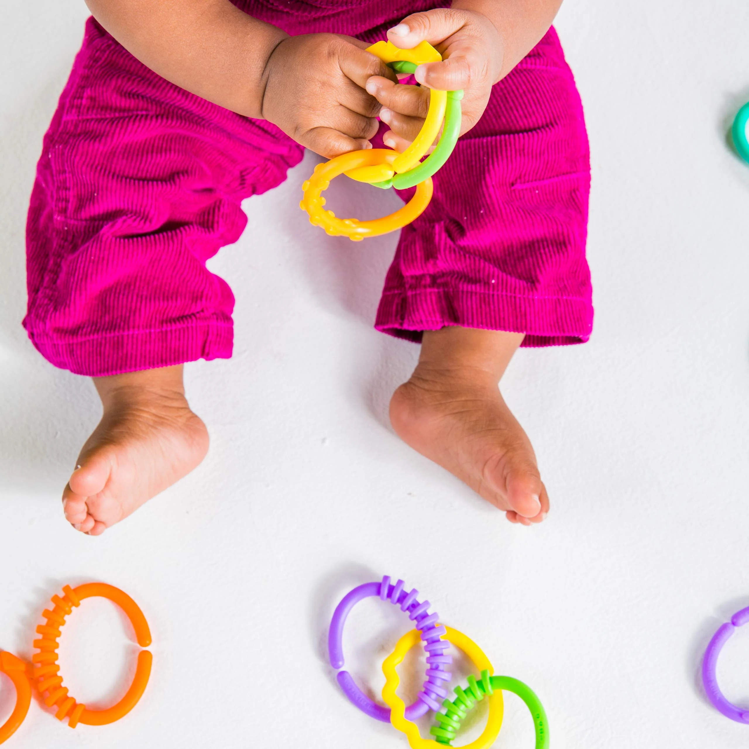 Bright Starts, Oball, Kinderwagenkette Verbindungsglieder, Lots of Links, biegbar, einfach zu befestigen, leichte Reinigung, perfekt für unterwegs - Image 3