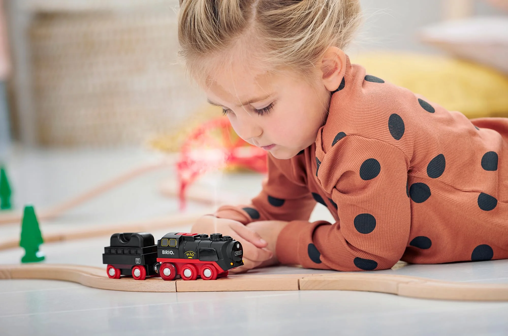 BRIO World 33884 Batterie-Dampflok mit Wassertank - Lokomotive mit echtem kühlen Dampf und Wasserbehälter zum Nachfüllen - Empfohlen ab 3 Jahren - Image 3