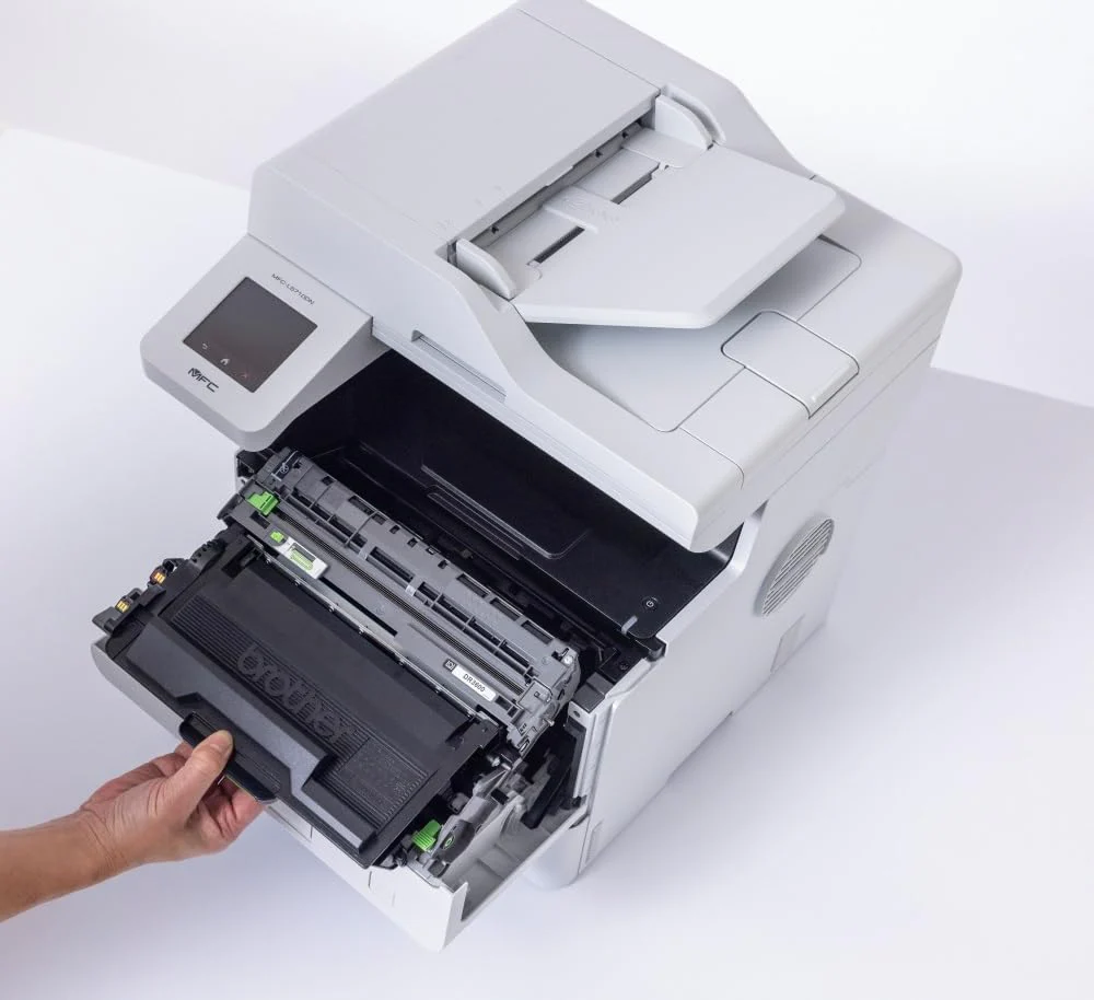 Brother MFC-L5710DN 4-in-1 Mulifunktionsdrucker schwarz weiß (A4, 48 Seiten/Min., 1.200x1.200 DPI, LAN, Duplex-ADF, 250 Blatt Papierkassette) weiß/grau