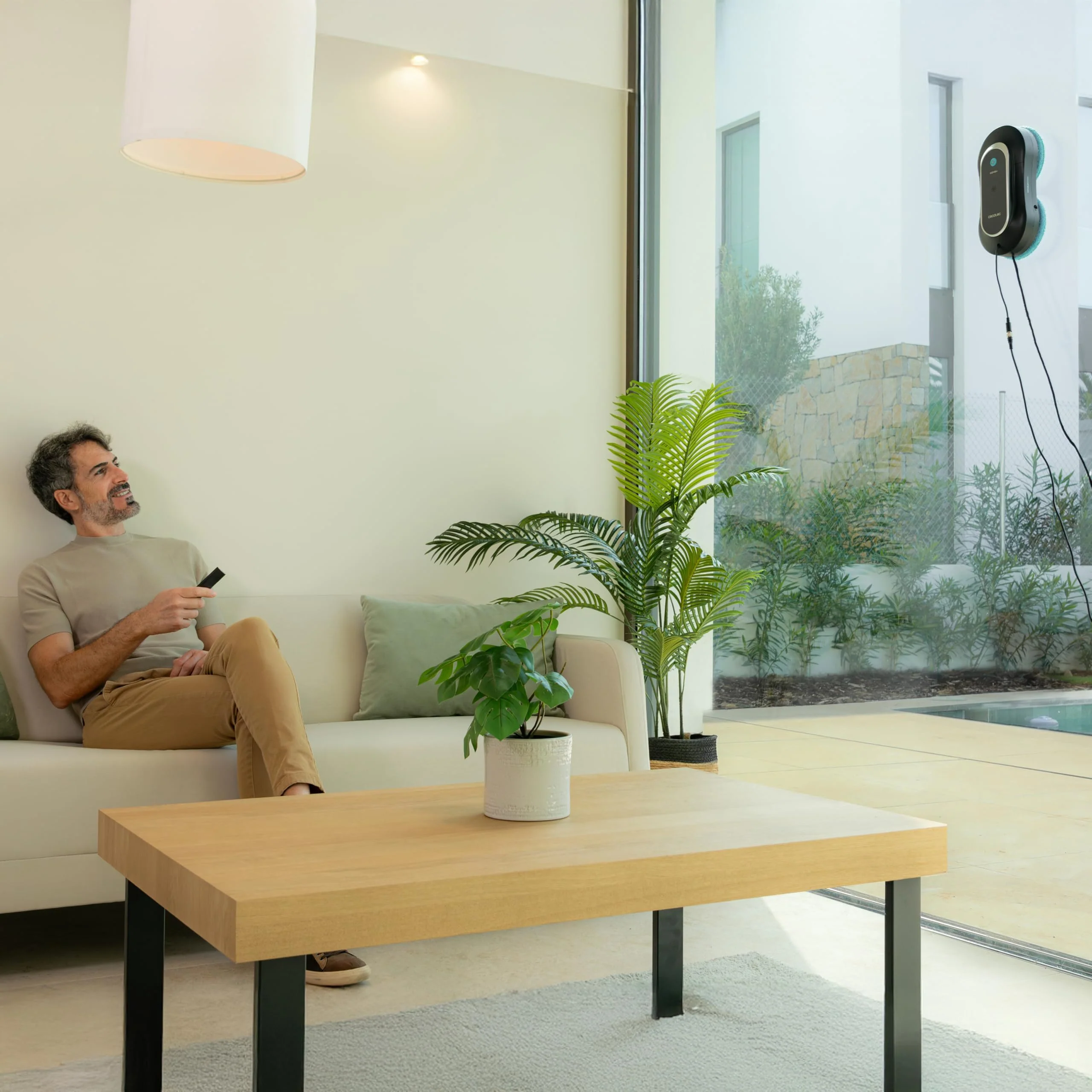 Cecotec Robot Fensterreiniger Conga Windroid 1090 Double Spray Connected 3in1; Sprüht, reinigt und trocknet, Doppelspray, APP, Fernbedienung, 8Modi, Aktionsradius 7,5m, Sicherheitskordel, Reinigungsse - Image 10