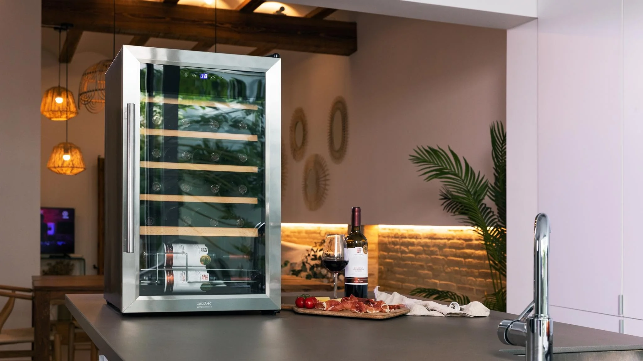Cecotec Weinkühlschrank GrandSommelier 24000 Inox Compressor. 24 Flaschen mit Kompressor, der eine hohe Leistung garantiert. Einstellbare Temperatur und Touch-Bedienfeld - Image 3
