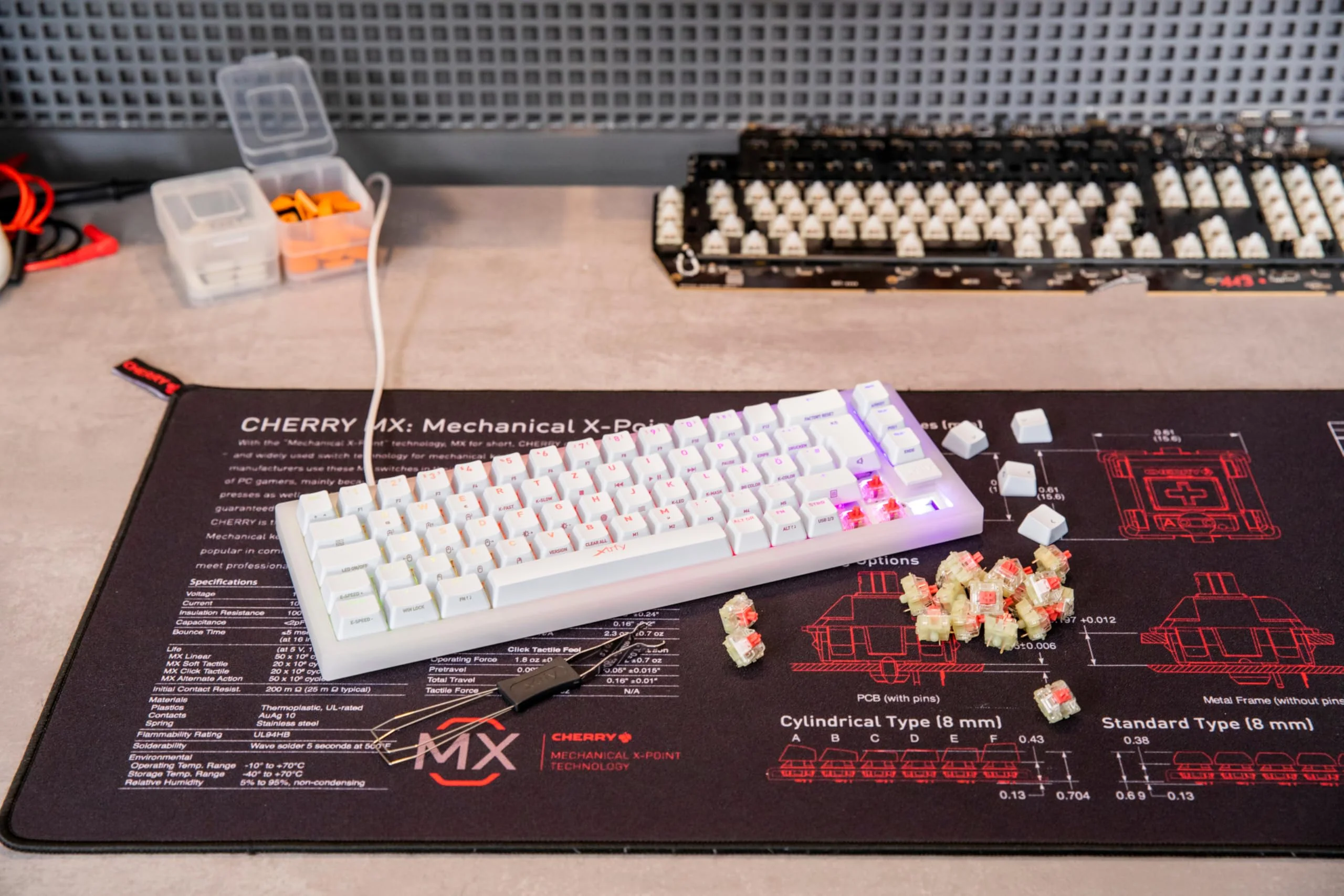 CHERRY MX RGB SILENT RED Switch Kit, 23 Mechanische Tastatur-Schalter, für DIY, Hot Swap oder Gaming-Keyboard, Linearer Switch ohne Klick, Leichtgängig & Leise - Image 7