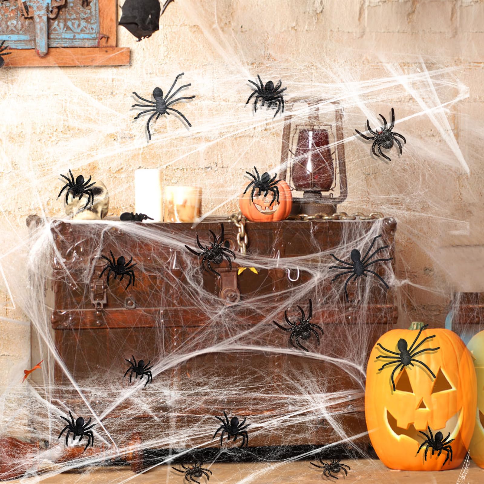 CSLGDMAI 50 Stück Halloween Spinnen Deko,Realistische Kunststoff Spinne für Halloween Tischdeko, Gruseldeko, Partydeko Innen & Außen – Kleine Schwarze Spinnen für Spinnennetz - Image 3