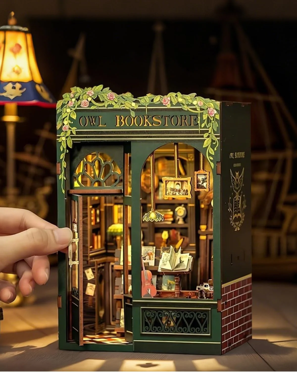 Cutefun Book Nook – 3D-Holzpuzzles für Erwachsene, 139 Teile, DIY-Miniaturhaus-Bausatz, Bücherregal-Dekoration, Nook-Puzzle, Tiny-House-Geschenke für Frauen, Teenager und Buchliebhaber (OWL Bookstore) - Image 4