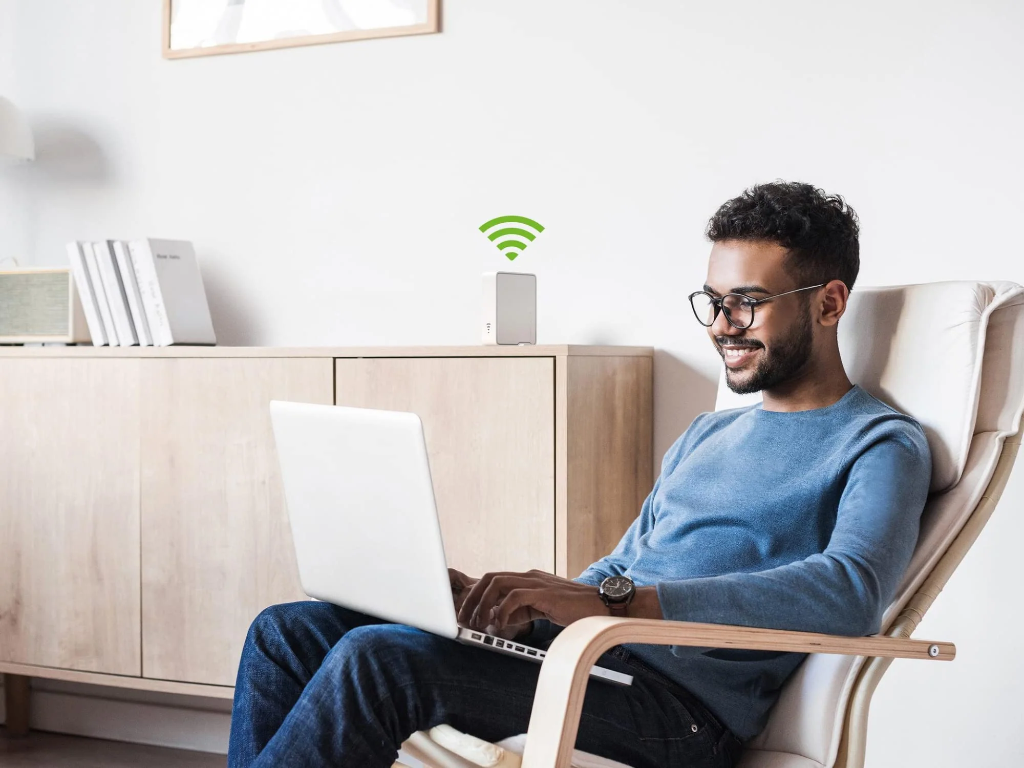 devolo WiFi 6 Repeater 5400, WLAN Repeater, bis zu 5.400 Mbit/s, Mesh WLAN Verstärker, Access Point, WiFi Extender, 2x Gigabit LAN Anschluss, weiß - Image 3