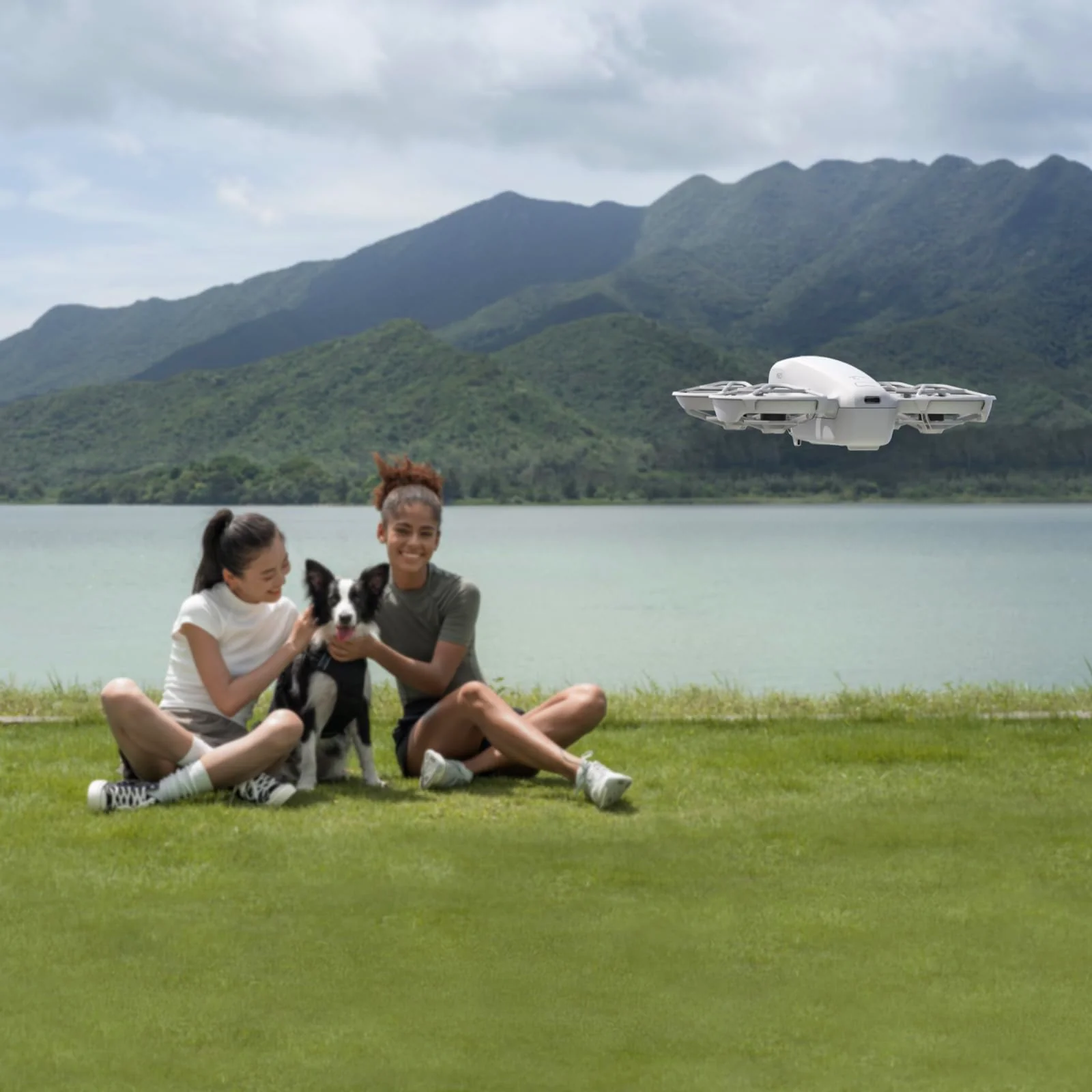 DJI Neo, Mini Drohne mit Kamera 4K, 135g Selbstfliegende Drohne, Follow me funktion, Handstart, KI-Motivverfolgung, QuickShots - Image 2