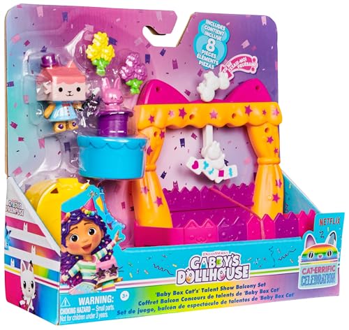 DREAMWORKS GABBY'S DOLLHOUSE - Balkon-Spielset Baby Box Talentwettbewerb, 8-teiliges Set mit Katzenfigur und Zubehörteilen, ab 3 Jahren - Image 2