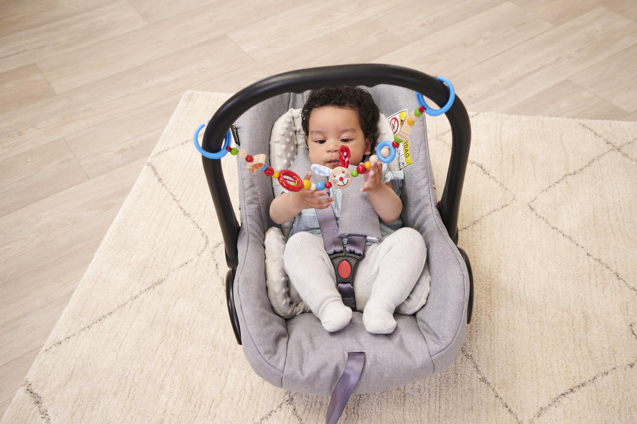 Eichhorn - Baby Wagenkette mit Hasenmotiv, 50cm lang, aus 100 Prozent FSC zertifiziertem Buchenholz, für Kinder bereits ab den ersten Lebensmonaten geeignet - Image 4