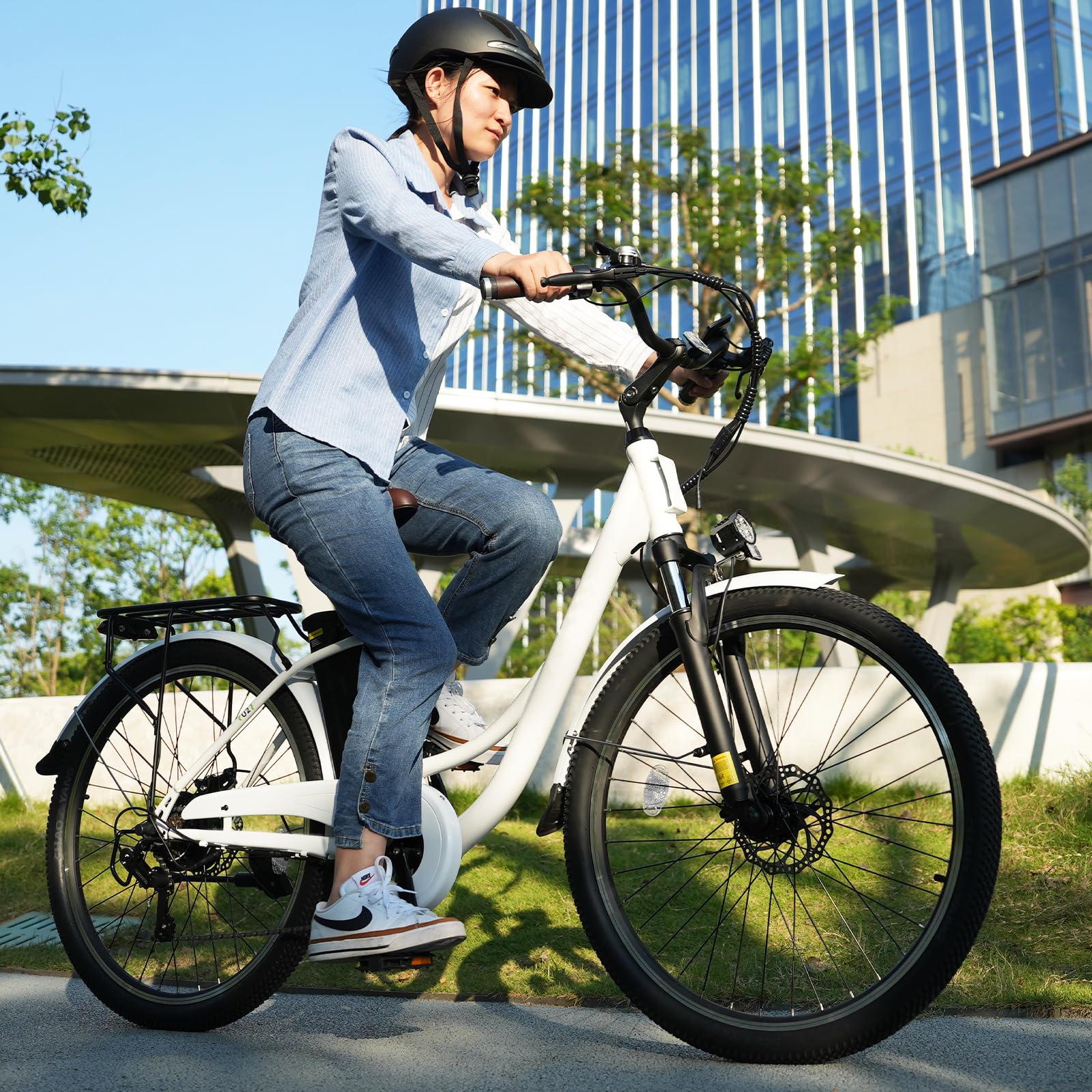 Elektrofahrrad mit Abnehmbarer 36V 13Ah Akku Bis zu 90KM,26 Zoll E Bike mit 7 Gang Getriebe für Herren Damen Pendler Reisen Übung,60N.m 250W Motor City Pedelec mit Aussetzungen und LCD-Display - Image 5