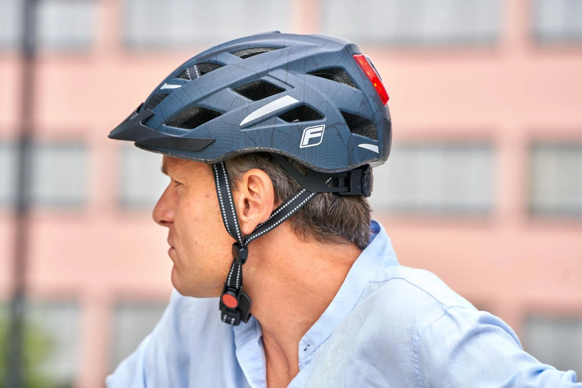 FISCHER Erwachsene Fahrradhelm, Radhelm, Cityhelm Urban Plus Brooklyn, S/M, 52-59 cm, anthrazit matt, mit beleuchtetem Innenring-System, Stiftung Warentest-Testsieger - Image 5