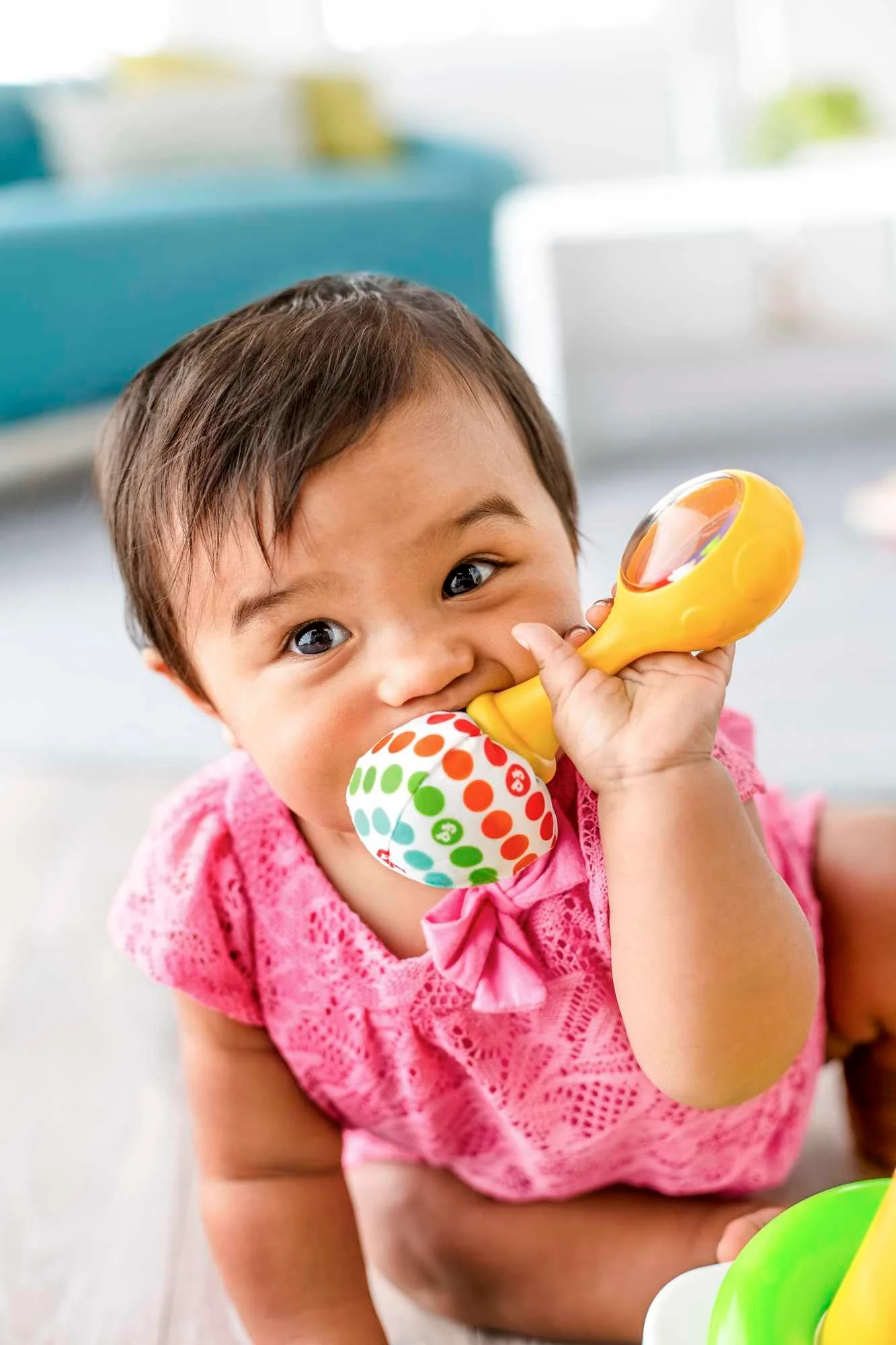 Fisher-Price Rumba-Rasseln - Set aus 2 Rasseln mit bunten Perlen und weichen Griffen, fördert die sensorische Entwicklung und Feinmotorik, für Babys ab 3 Monaten, BLT33 - Image 5