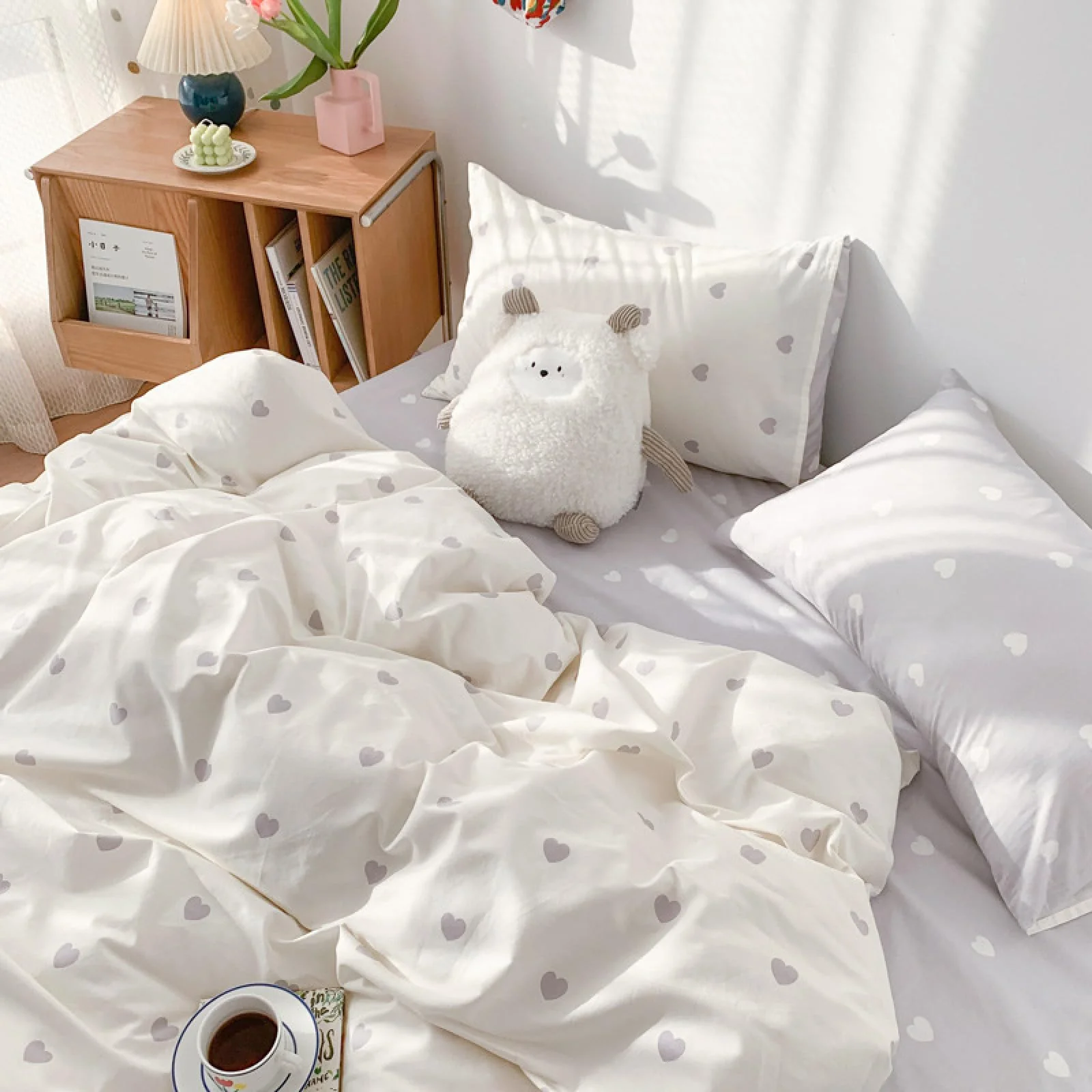 Freyamy Bettwäsche 220x240cm 3teilig Weiß Grau Herz Mädchen Bettwaren-Sets Romantisch Liebe Wendebettwäsche 100% Microfaser Liebesmotiv Bettbezug mit Reißverschluss und 2 Kissenbezug 80x80cm - Image 3