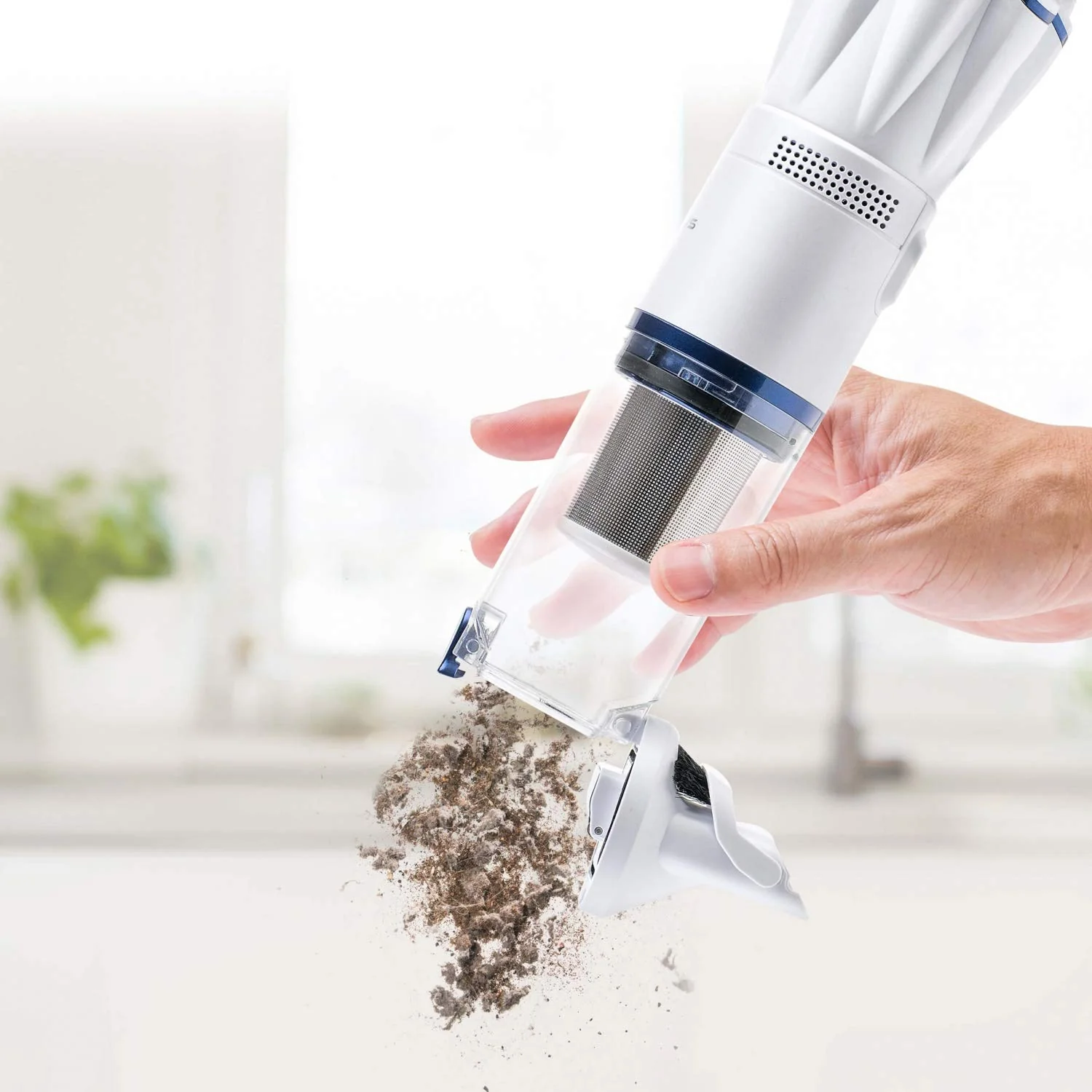 Genius Invictus One A28111, Handstaubsauger, Effektive Filtration durch das 2-Fach-Filtersystem, Perlmutt-weiß, 90 W, 76 Dezibel - Image 3