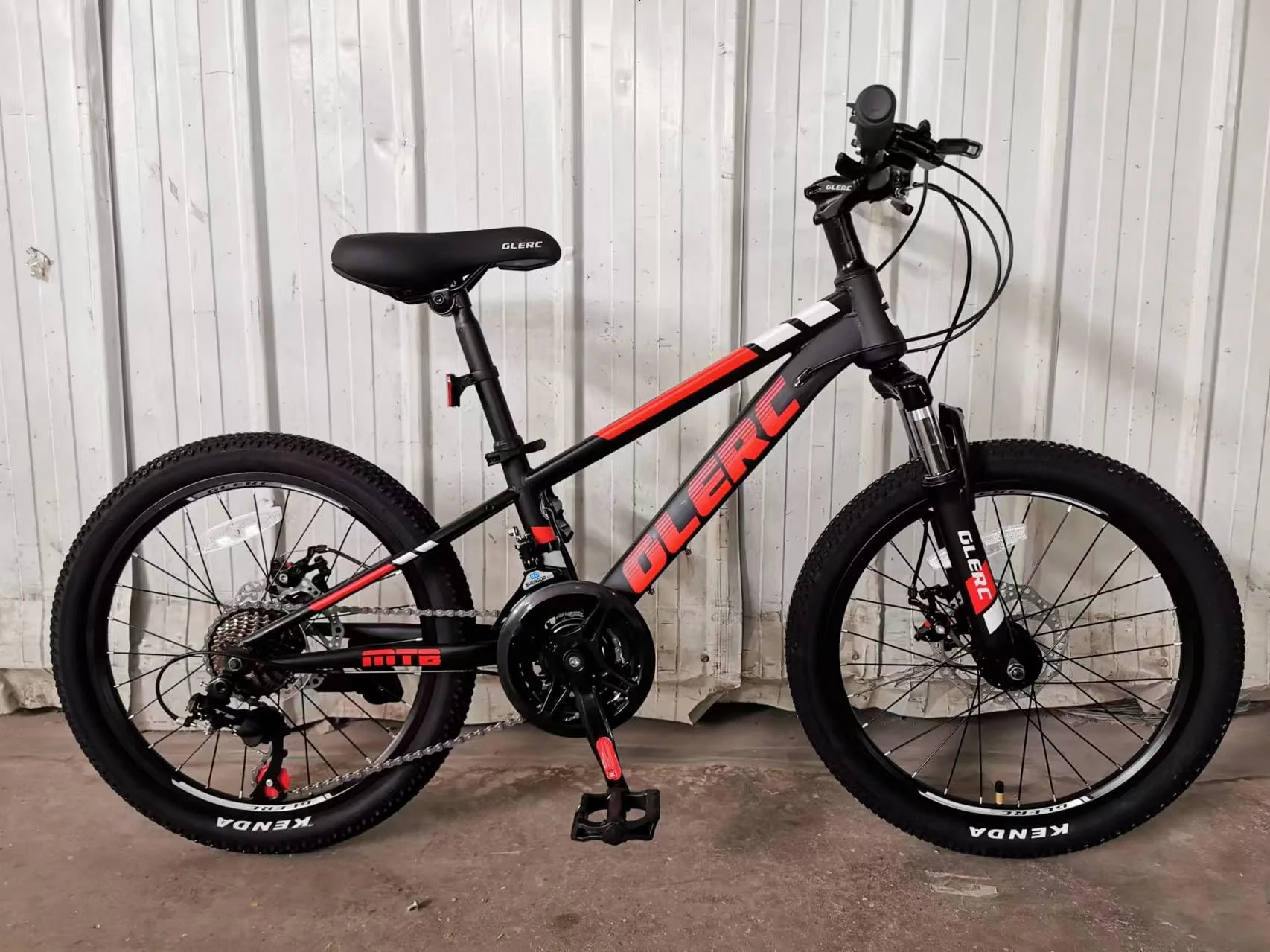 Glerc Skyline Kinder Mountainbike für Jungen Mädchen, 20 Zoll Fahrrad für 6 7 8 9 10 11 12 Jahre Jugendliche, 21 Gang Fahrrad mit Vorderradfederung & Scheibenbremsen & stabilem Rahmen, schwarz - Image 5