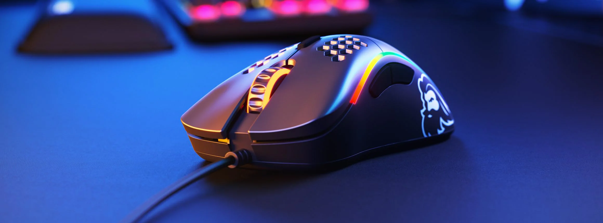 Glorious Gaming Model D Wired Gaming Mouse – superleichtes Wabendesign mit 68 g, RGB-Beleuchtung, ergonomisch, Pixart 3360 Sensor, Omron-Schaltern, PTFE-Füße, 6 Tasten – Mattschwarz - Image 5