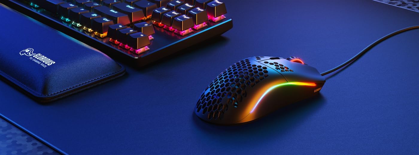 Glorious Gaming Model O- (Minus) Compact Wired Gaming Mouse – Im superleichten Wabendesign mit 58 g, RGB-Beleuchtung, Pixart 3360 Sensor, Omron-Schalter, beidhändig – Mattschwarz - Image 4