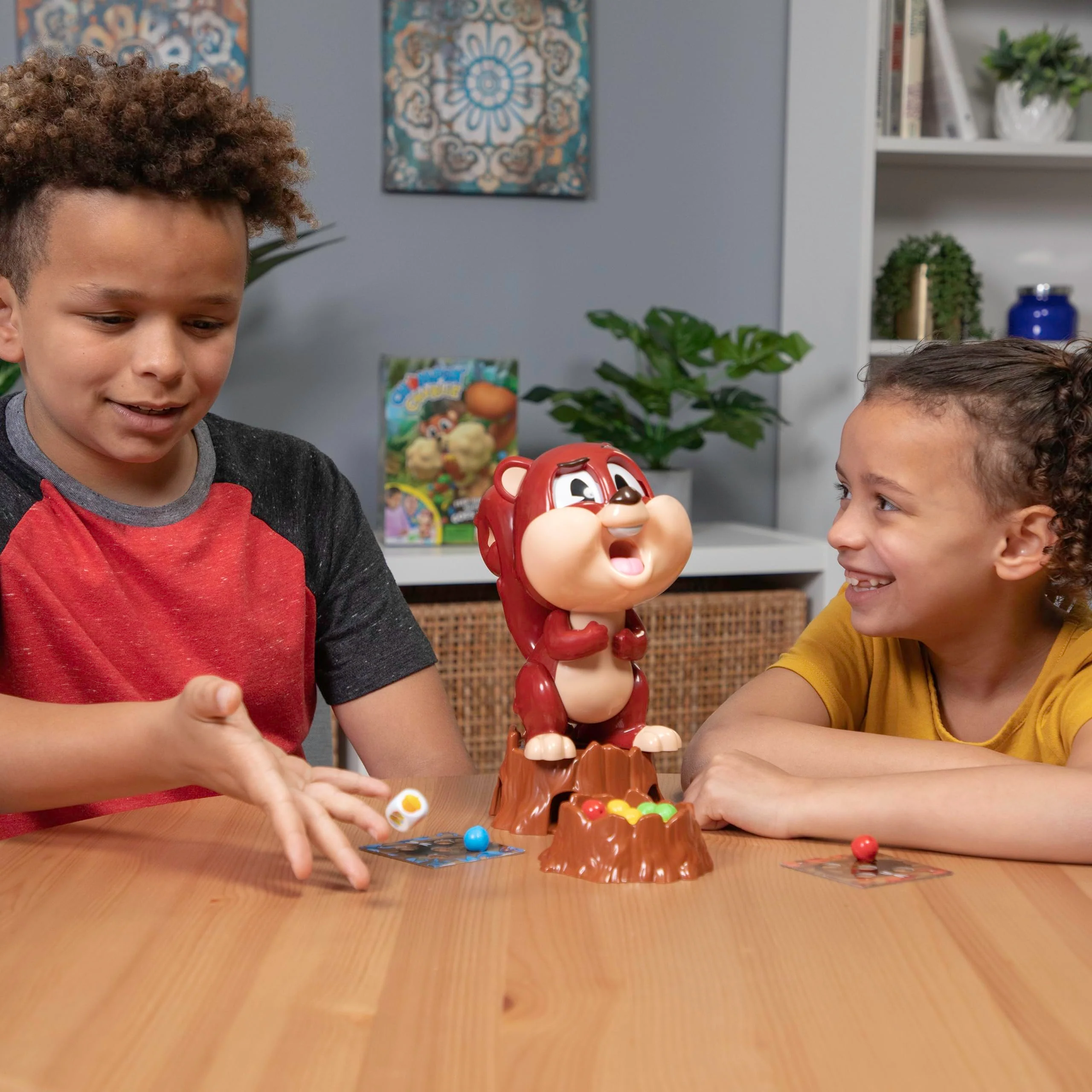 Goliath Mampfender Max, Brettspiele Für Kinder ab 4 Jahren, Gesellschaftsspiel für 2 bis 4 Spieler, Lustiges Kinderspiel, Spielen Sie Mit Der Familie Oder Mit Freunden - Image 3