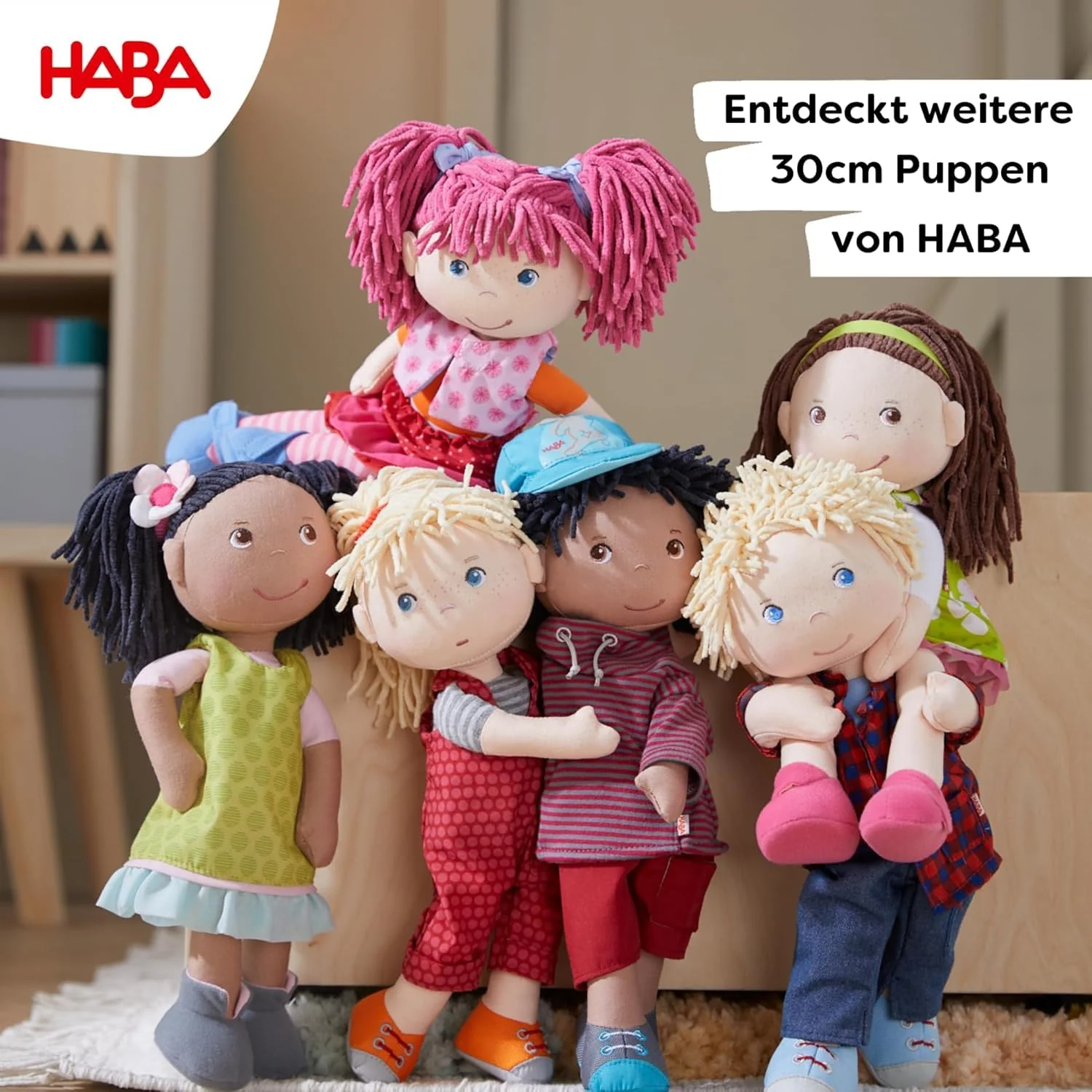 HABA Kuschelpuppe Coco – Weiche Stoffpuppe 30 cm, ideal für Mädchen und Jungen, waschbar und leicht an- und auszuziehen, ab 1,5 Jahren – 1303666001 - Image 4