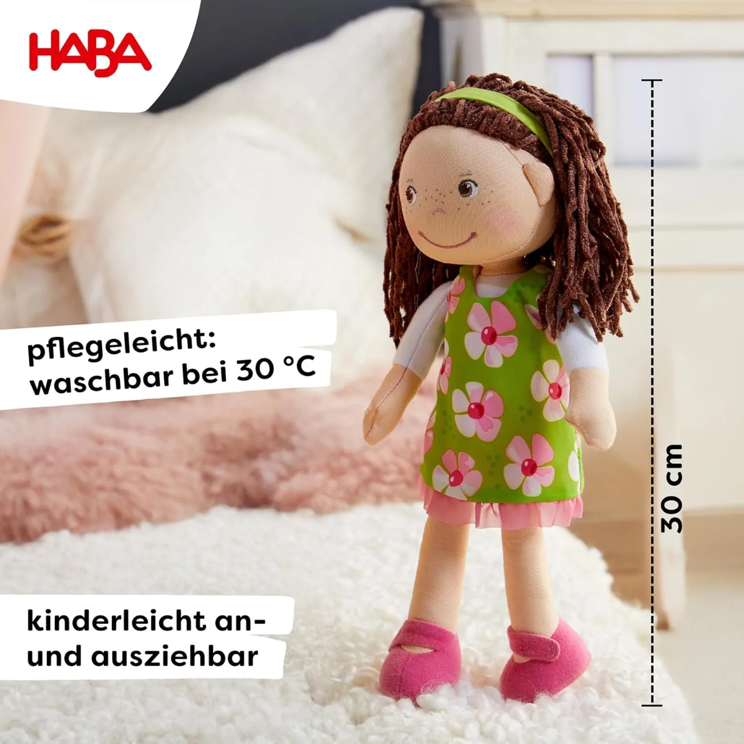HABA Kuschelpuppe Coco – Weiche Stoffpuppe 30 cm, ideal für Mädchen und Jungen, waschbar und leicht an- und auszuziehen, ab 1,5 Jahren – 1303666001 - Image 7
