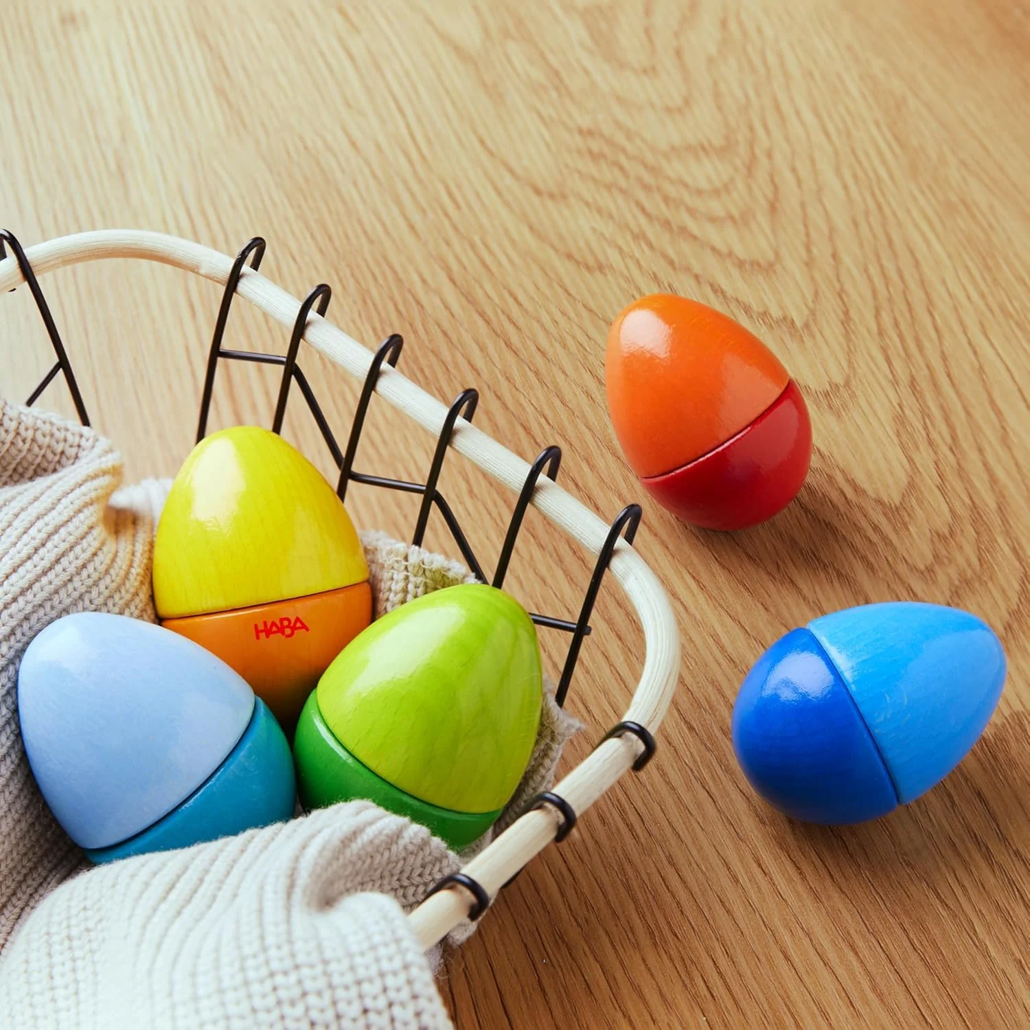 HABA Musikeier – 5 Bunte Rasseleier aus Holz zur musikalischen Frühförderung für Babys & Kleinkinder ab 2 Jahren – Made in Germany - 1007733001 - Image 7