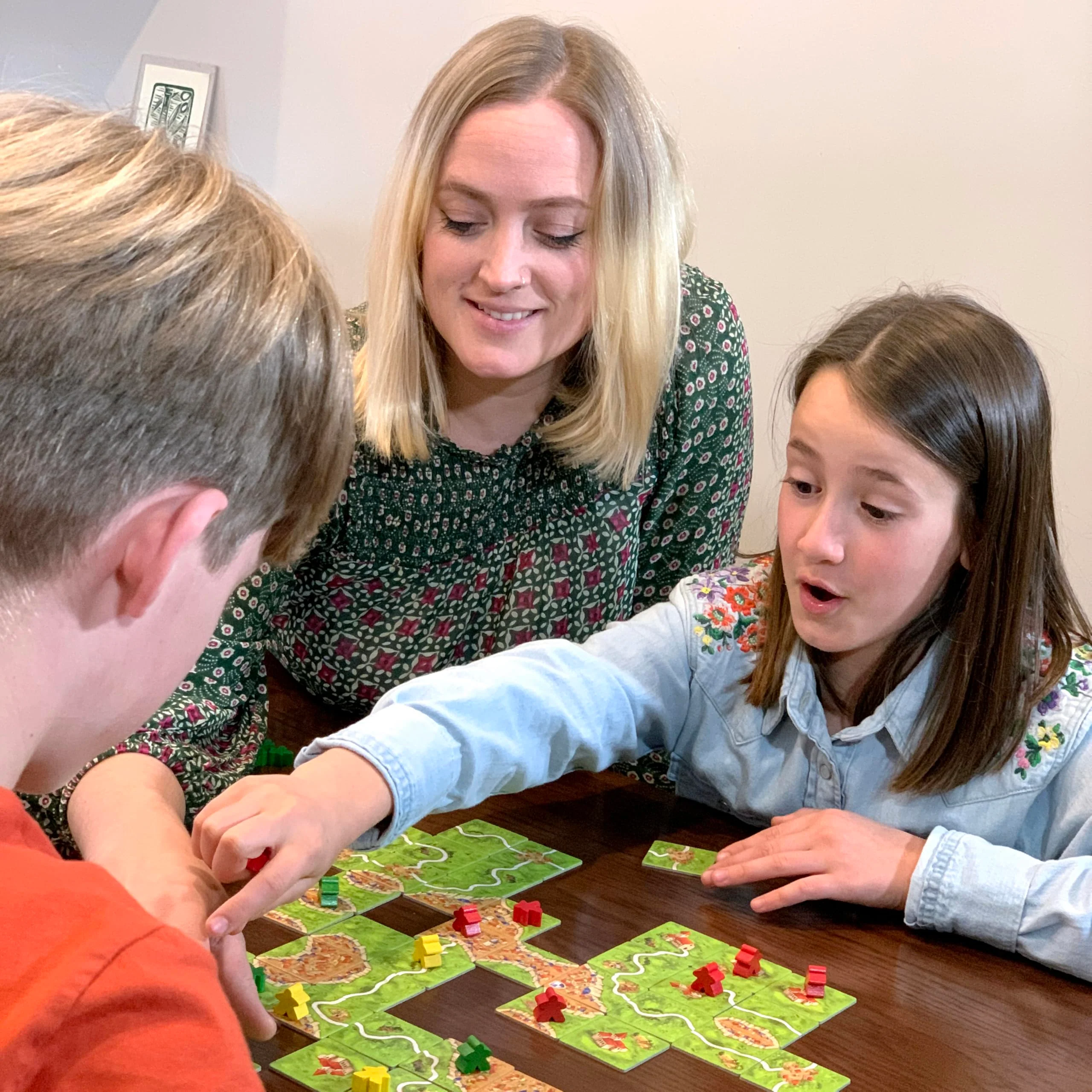 Hans im Glück, UNbox Now, Carcassonne V3.0, Grundspiel, Familienspiel, Spiel des Jahres 2001, 2-5 Spieler, Ab 7+ Jahren, 35 Minuten Spielzeit, Deutsch - Image 5