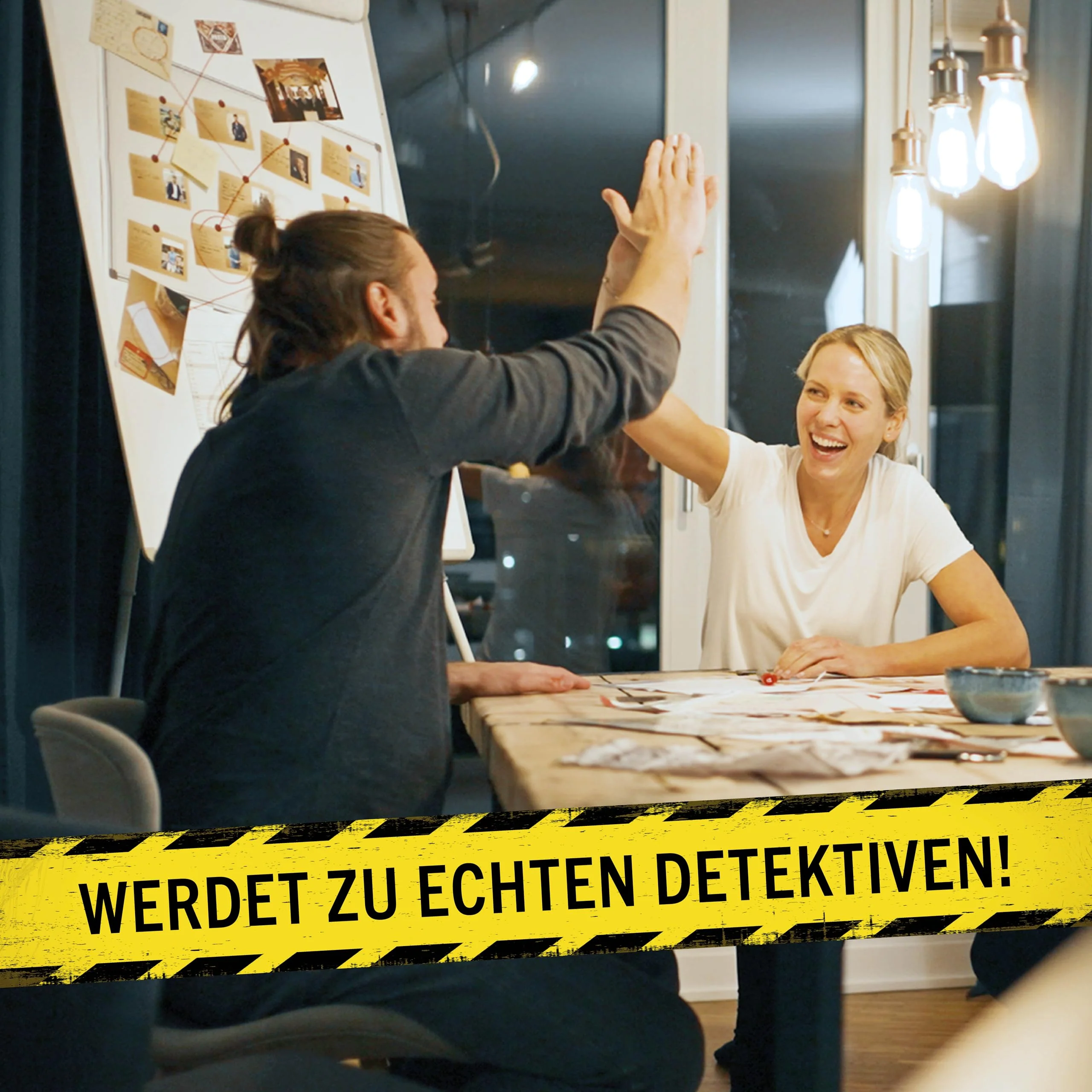 Hidden Games Tatort – Schatten der Zeit – realistisches Krimispiel – Krimi Game – Kriminalfall lösen – Kriminalfälle – Detektivspiel – Escape Room Spiel – Cold Case – Krimidinner - Image 3