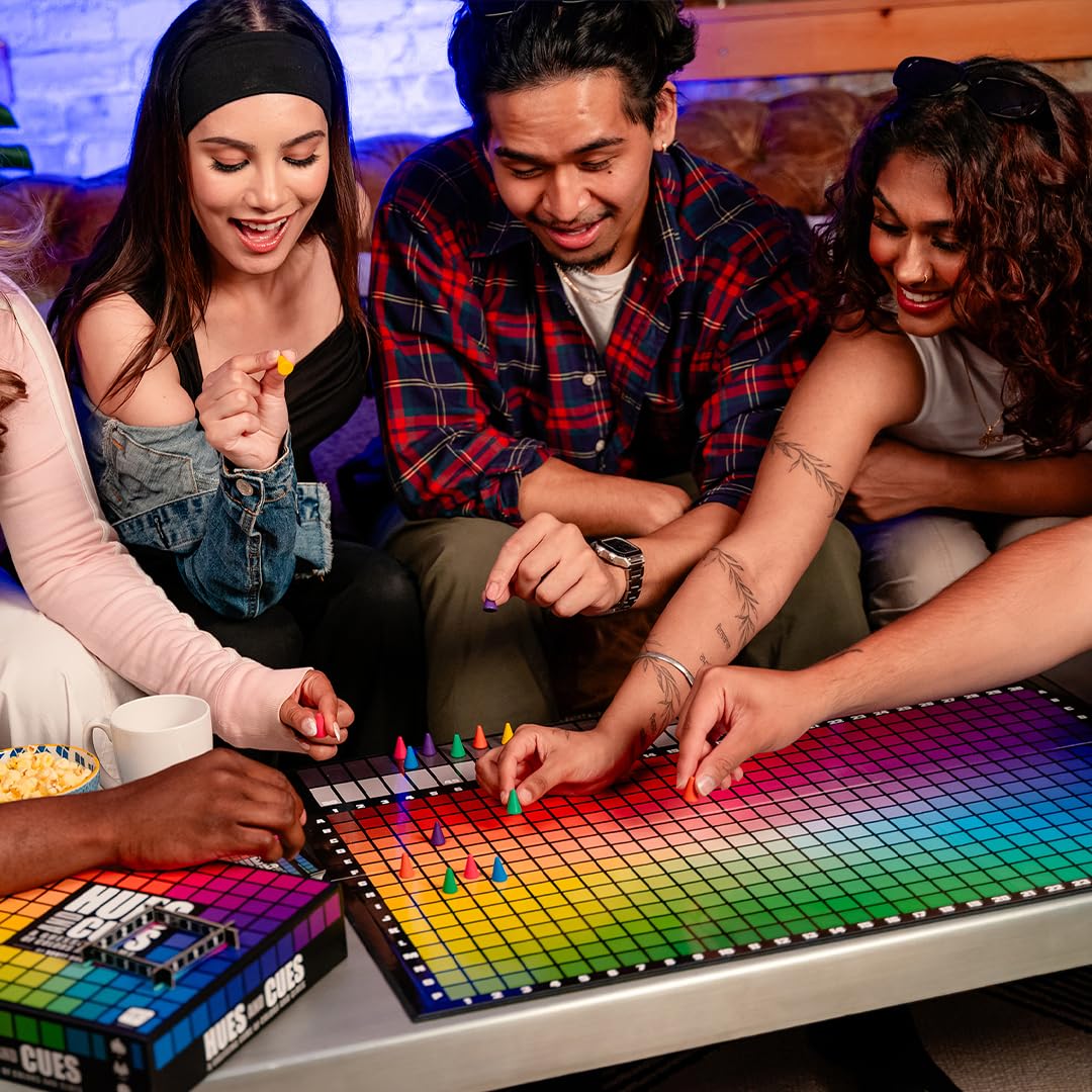 Hues and Cues – Brettspiel für Familienspielabende - Partygame – The OP Usaopoly – Für 3-10 Spieler – Englische Version - Image 6