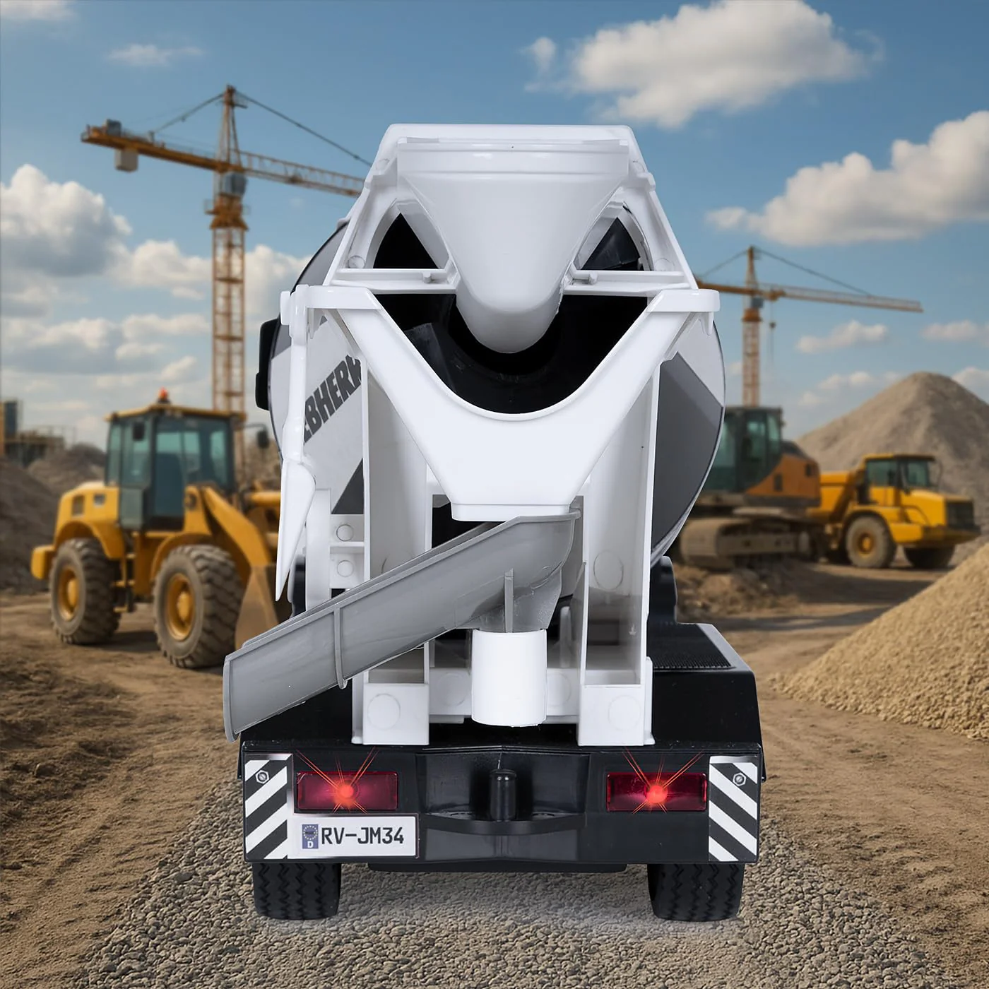 JAMARA Fahrmischer Mercedes-Benz Arocs Liebherr 1:20 2,4GHz - Offiziell lizenziert, Rückfahrwarnsound, 4 Radantrieb, Profilierte Gummireifen, LED Licht, Mischtrommel drehbar mit Entladefunktion - Image 2