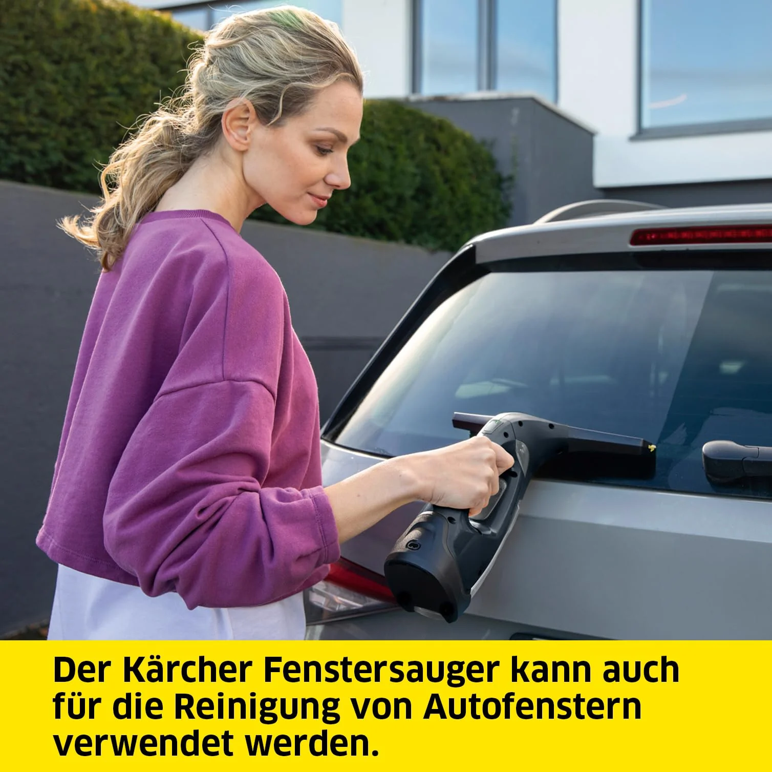 Kärcher Akku Fenstersauger WV 2 Black Edition (Akkulaufzeit: 35 min, 2x wechselbare Absaugdüsen - breit und schmal, Sprühflasche mit Mikrofaserbezug, Fensterreiniger-Konzentrat 20 ml) - Image 3