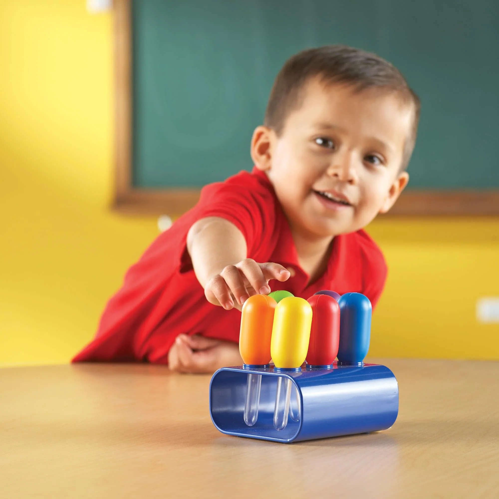 Learning Resources Riesen-Pipetten (Set mit 6 Stück in Halterung), pipetten groß für tuff Tray & Sensory Play, wasserspielzeug Kinder, Pipette für wissenschaftliche experimente für Kinder ab 3+ - Image 2
