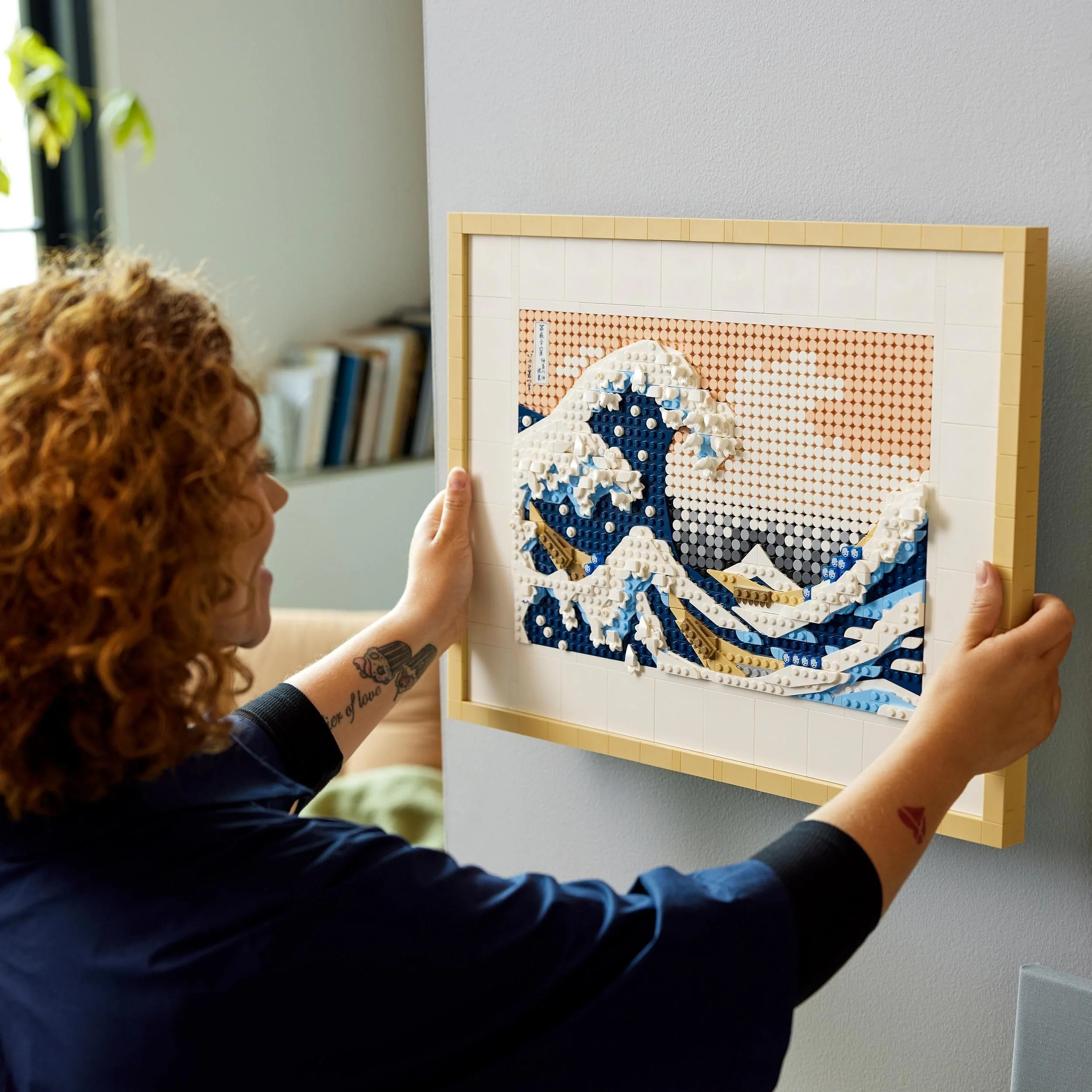 LEGO 31208 Art Hokusai – Große Welle, 3D Japanische Wanddeko, Bastelset, gerahmte Ozean-Leinwand, Hobbys für Erwachsene, DYI, Home- und Büro-Deko - Image 4