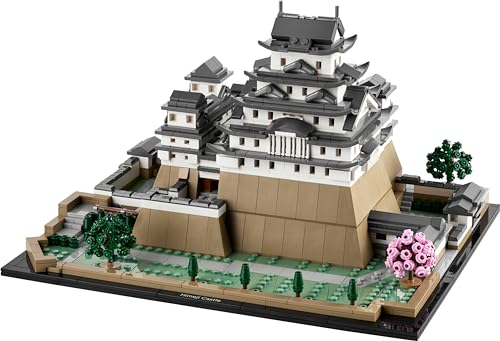LEGO Architecture Burg Himeji, Modellbausatz für Erwachsene, Wahrzeichen-Kollektion, Set für Fans kreativer Gartenarbeit und japanischer Kultur, mit Kirschblütenbaum, Geschenk für Sie und Ihn 21060 - Image 3