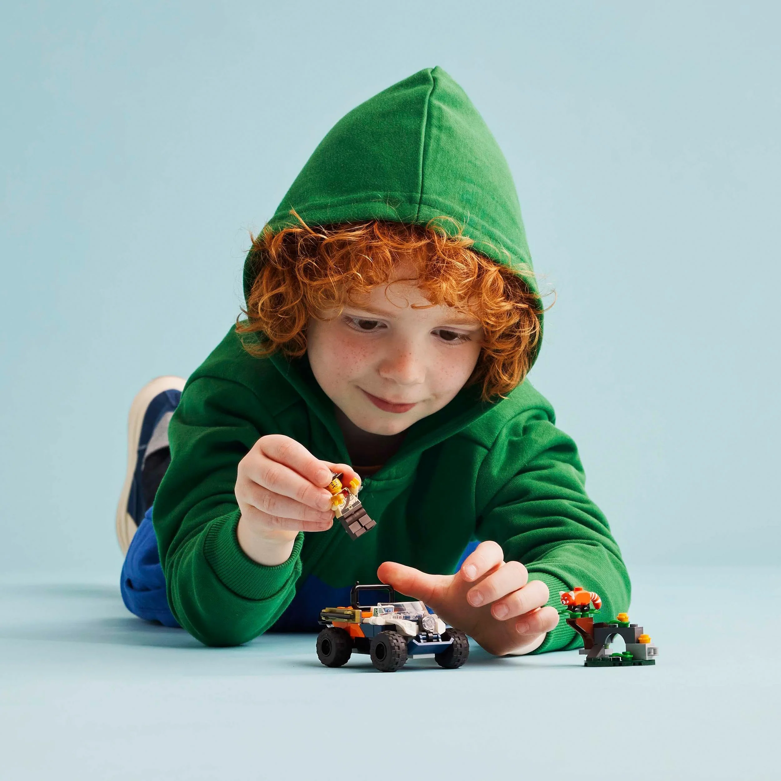 LEGO City Dschungelforscher-Quad, Dschungel-Spielzeug für Jungen und Mädchen ab 6 Jahren, Geschenkideen für Kinder, Quad mit Abenteurer-Minifigur und Tierfigur 60424 - Image 3