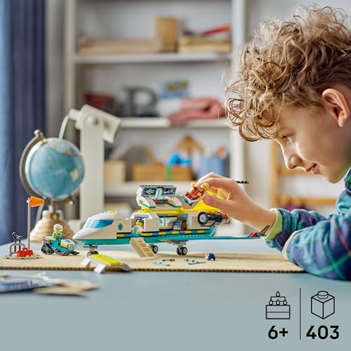 LEGO City Notfallrettungsflugzeug – Set mit Flieger, Schneemobil und 4 Mini-Figuren: Rettungssanitäter, Pilot, Arzt und Skifahrer – tolles Geschenk für Kinder ab 6 Jahren – 60465 - Image 8